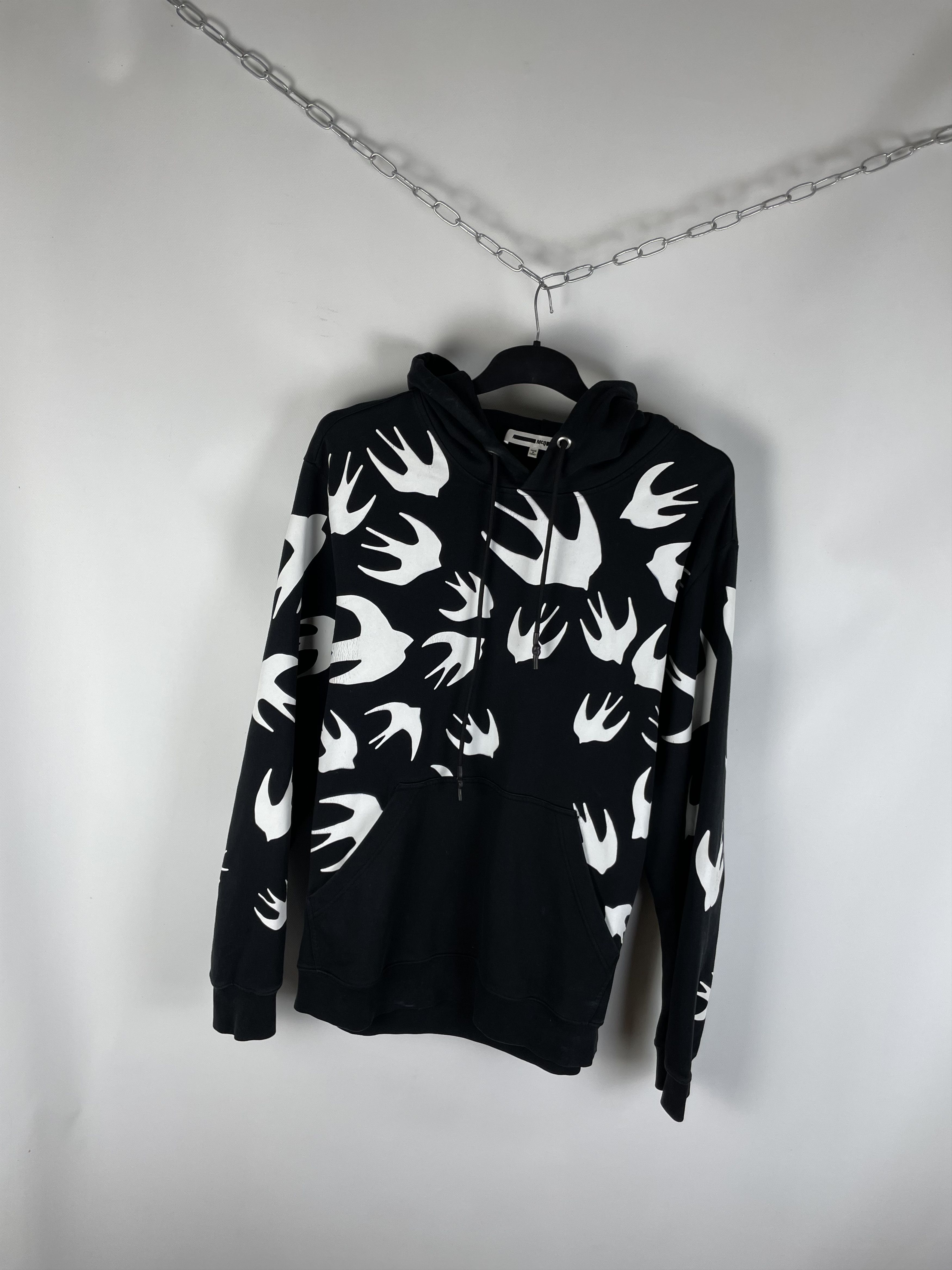 Alexander McQueen Alexander McQueen Bird Graphic Hoodie Size US XL / EU 56 / 4 - 2 Thumbnail
