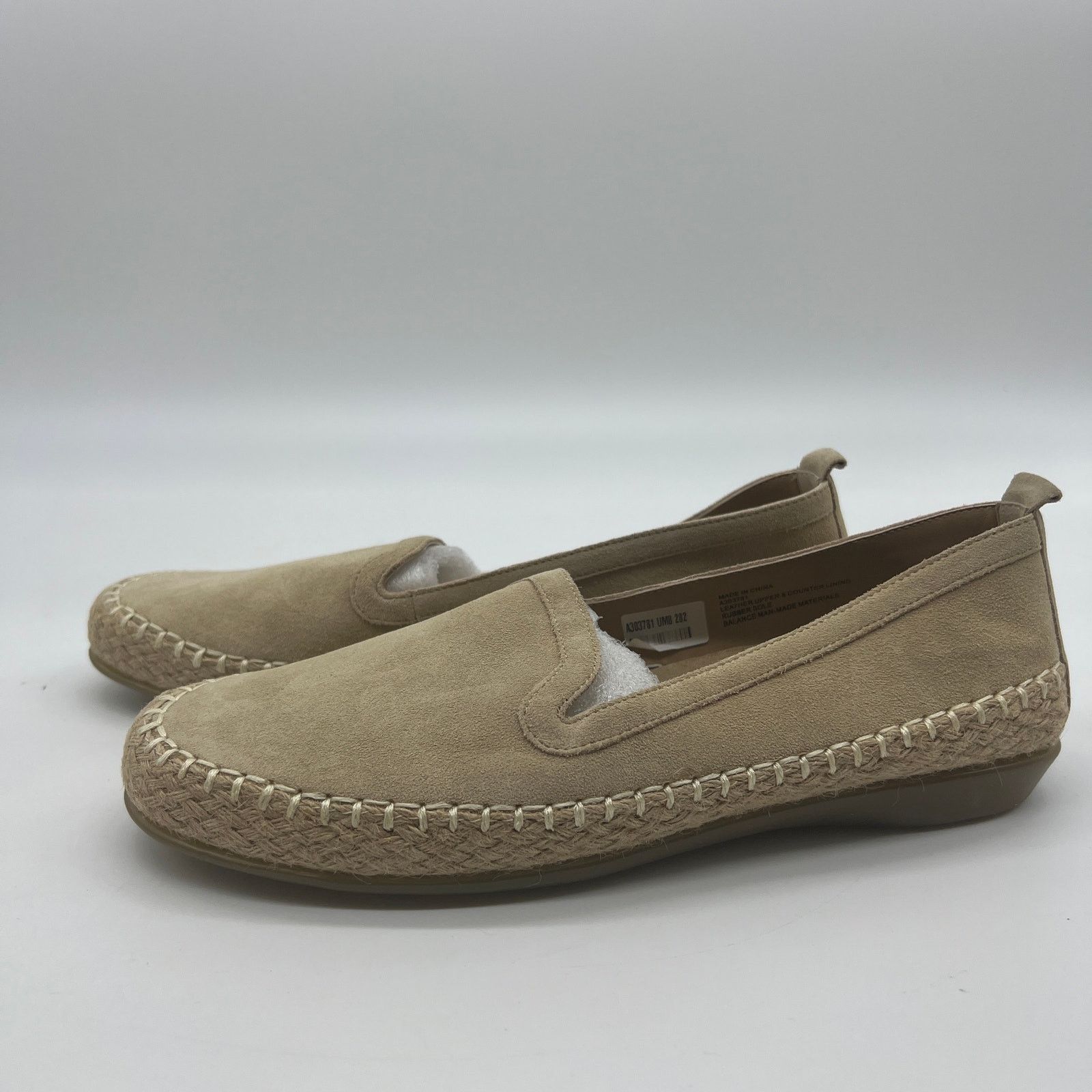 Other Vaneli Suede Slip On Size 7 M Espadrille Flats Beige Suede Size US 7 / IT 37 - 6 Thumbnail