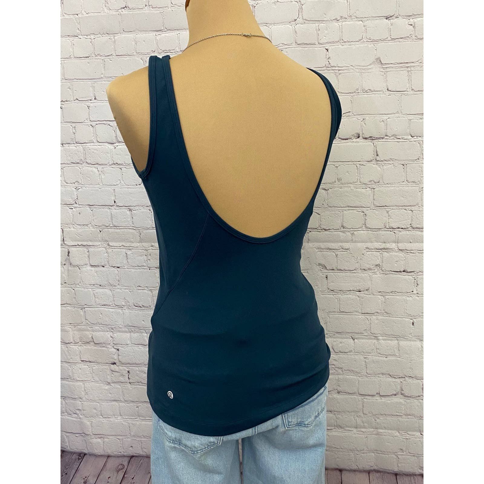 Lululemon lululemon tank top Size M / US 6-8 / IT 42-44 - 4 Thumbnail