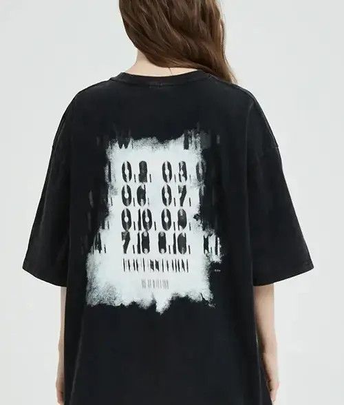 Other Blue Face Letter Print Graphic T Shirt Size US M / EU 48-50 / 2 - 2 Thumbnail