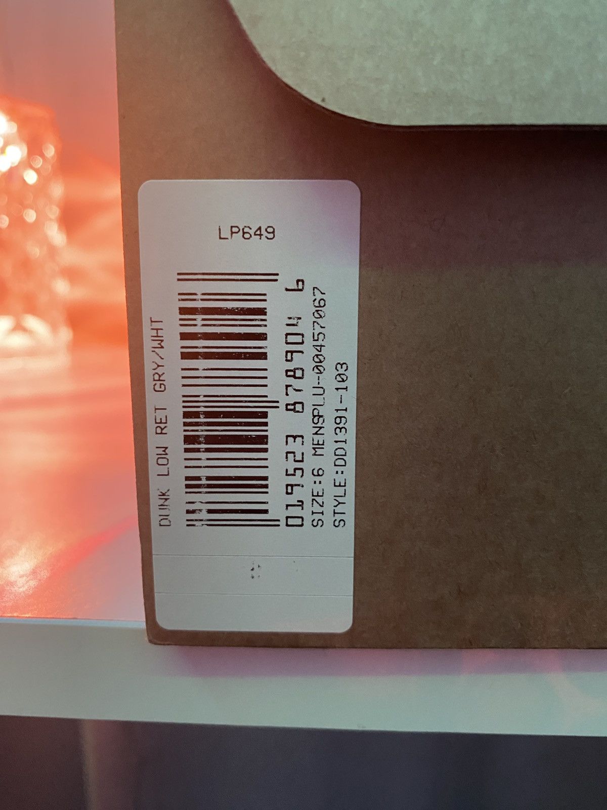 Nike Men’s Nike Dunks - Size US 7 Size US 7 / EU 40 - 10 Thumbnail