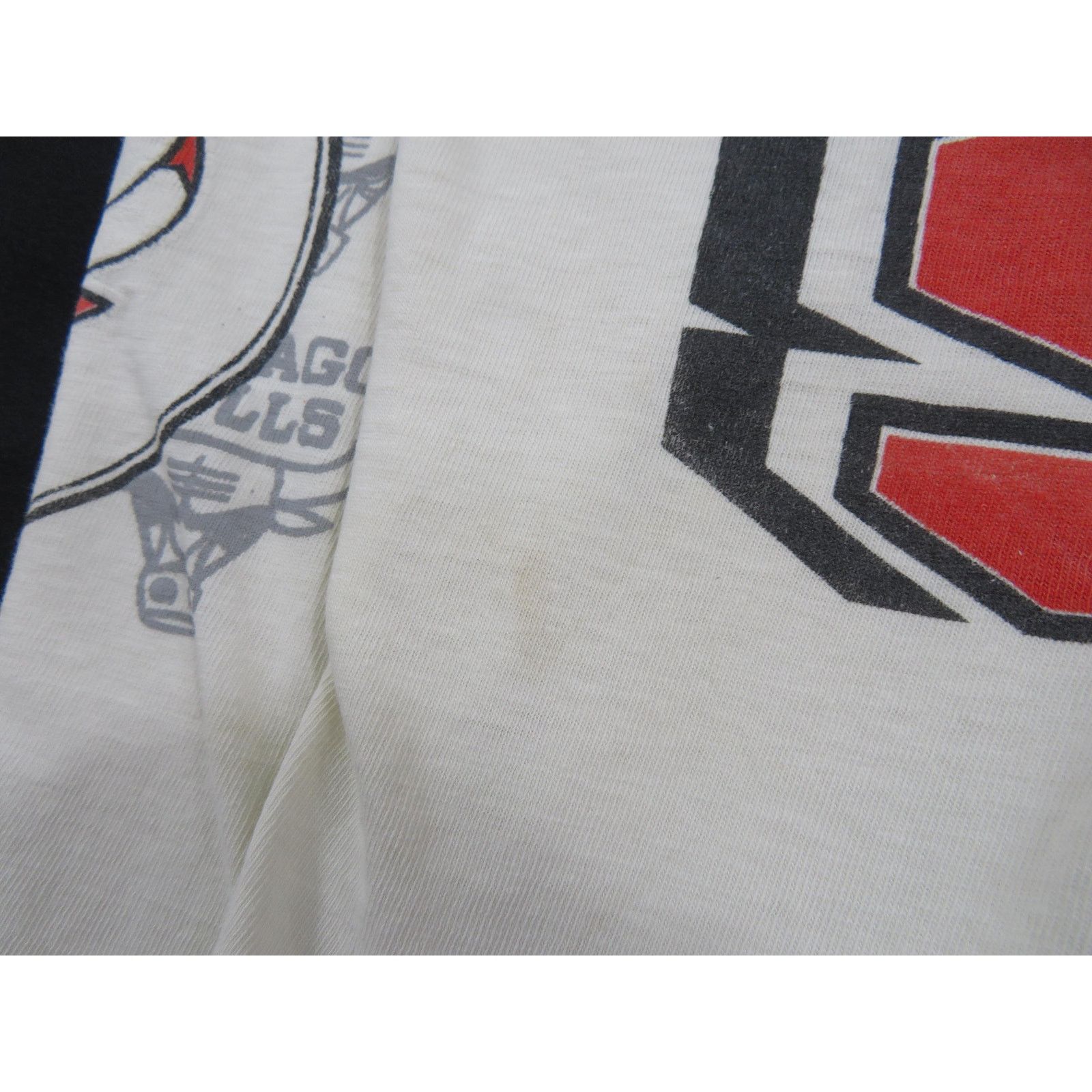 Other Chicago Bulls and Bugs Bunny T-Shirt White Sz L 1990s Size US L / EU 52-54 / 3 - 6 Thumbnail
