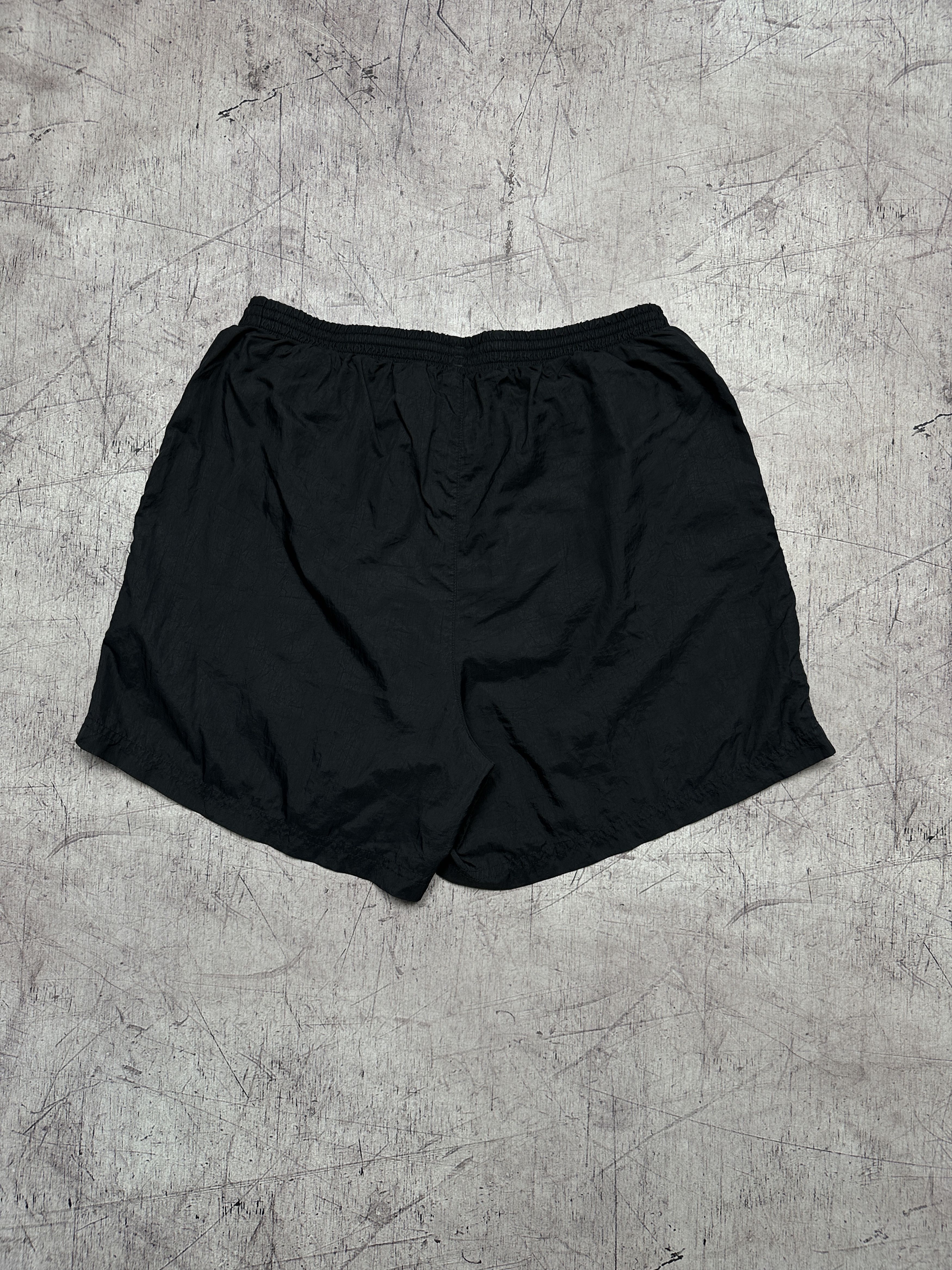 Adidas Adidas Vintage Mens Nylon Shorts Size US 32 / EU 48 - 7 Thumbnail