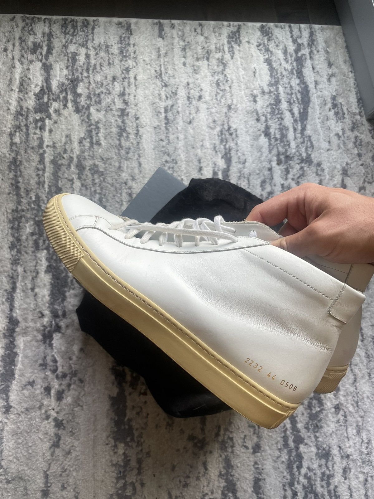 Common Projects COMMON PROJECTS ACHILLES MID WHITE w VINTAGE SOLE US11/44 Size US 11 / EU 44 - 4 Thumbnail