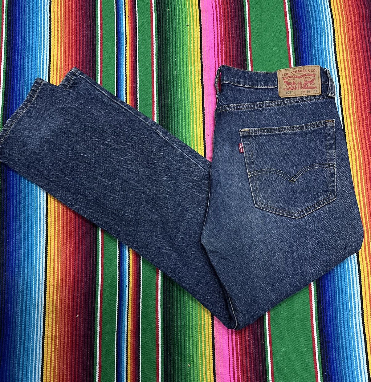 Levi's Vintage Clothing 💥Levis💥502 distress Crazy design 💥 Size US 36 / EU 52 - 4 Thumbnail