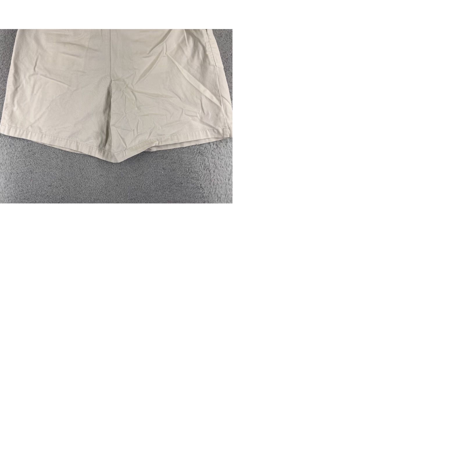 Patagonia Patagonia Shorts Womens 14 Beige Cotton Twill Pleated Golf Pockets 28x7 Bermuda Golf Womens 14 Beige Cotton Twill Pleated Pockets Size 36" / US 14 / IT 50 - 10 Thumbnail