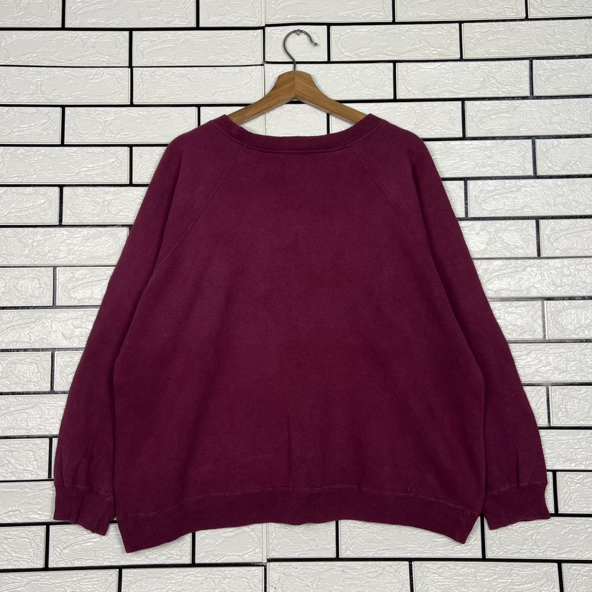 Adidas Vintage 90s ADIDAS Privasport Big Logo Sweatshirt #4026-C183 Size US M / EU 48-50 / 2 - 12 Thumbnail