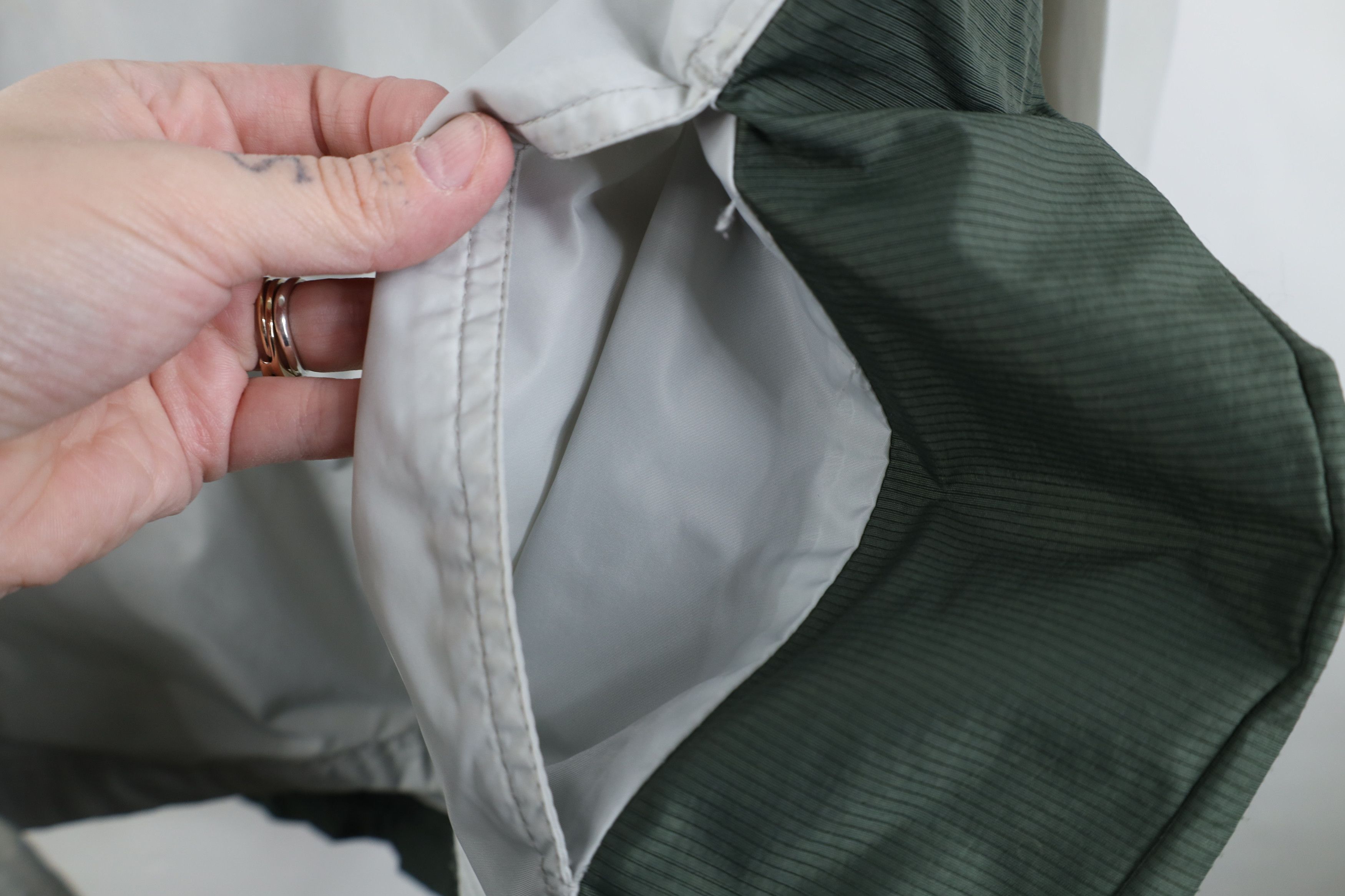 Nike Vintage 90s Nike Swoosh Hooded Anorak Windbreaker Jacket Size US M / EU 48-50 / 2 - 9 Thumbnail