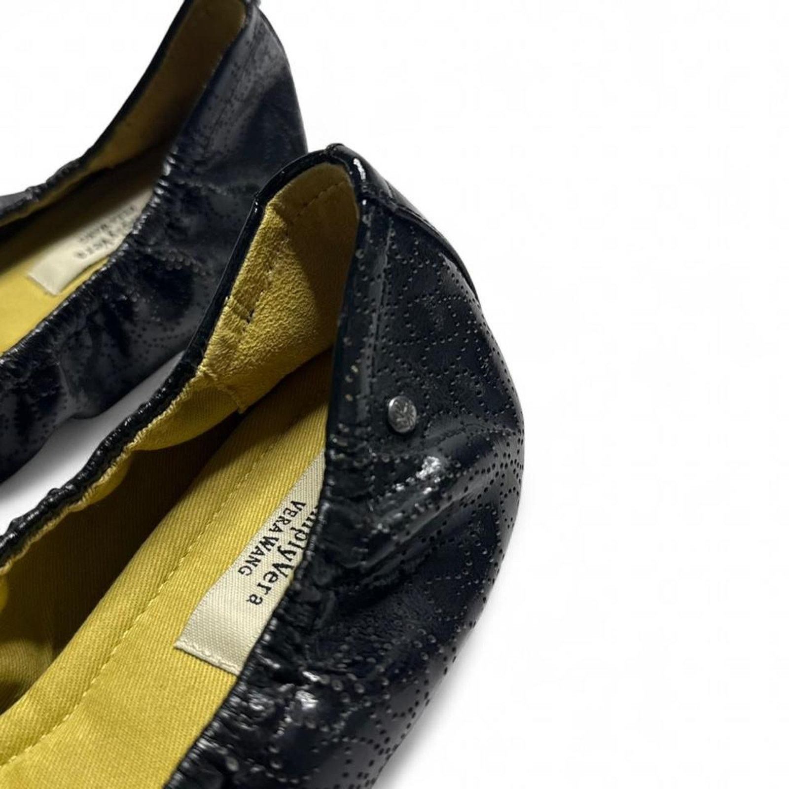 Vera Wang Simply Vera Wang Patterned Black leather ballet flats size 8 Size US 8 / IT 38 - 2 Thumbnail