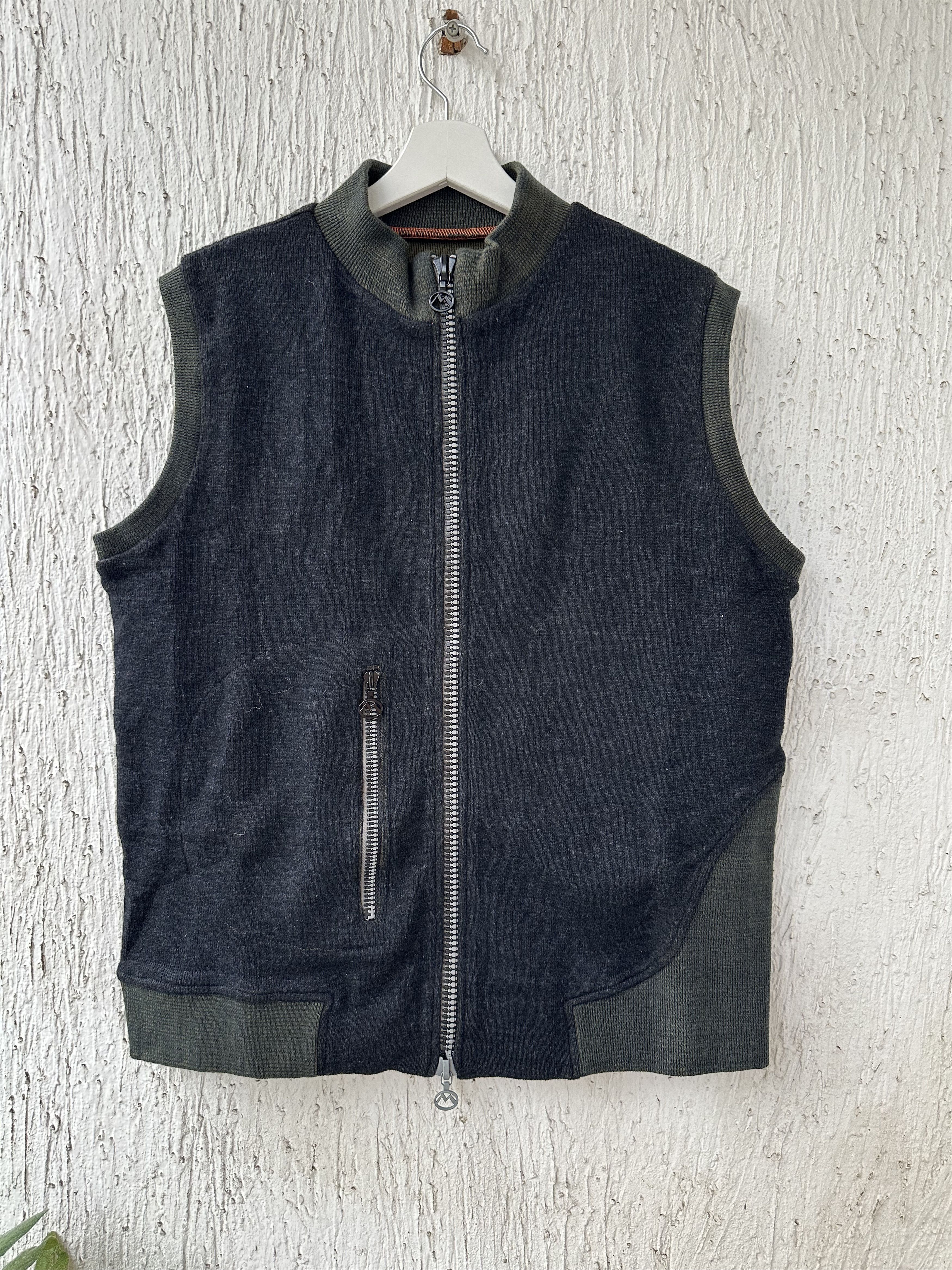Maharishi knit wool blend vest Size US L / EU 52-54 / 3 - 1 Thumbnail