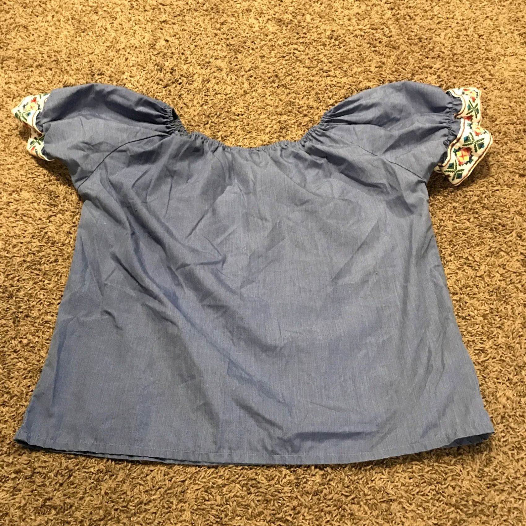 Henderson Hendersons Blouse Women's M Blue Top Crop Native Embroidered Crew Neck Short Sleeve Cotton Blend Lightweight Vintage: No Size Regular Style Cropped Size M / US 6-8 / IT 42-44 - 3 Thumbnail