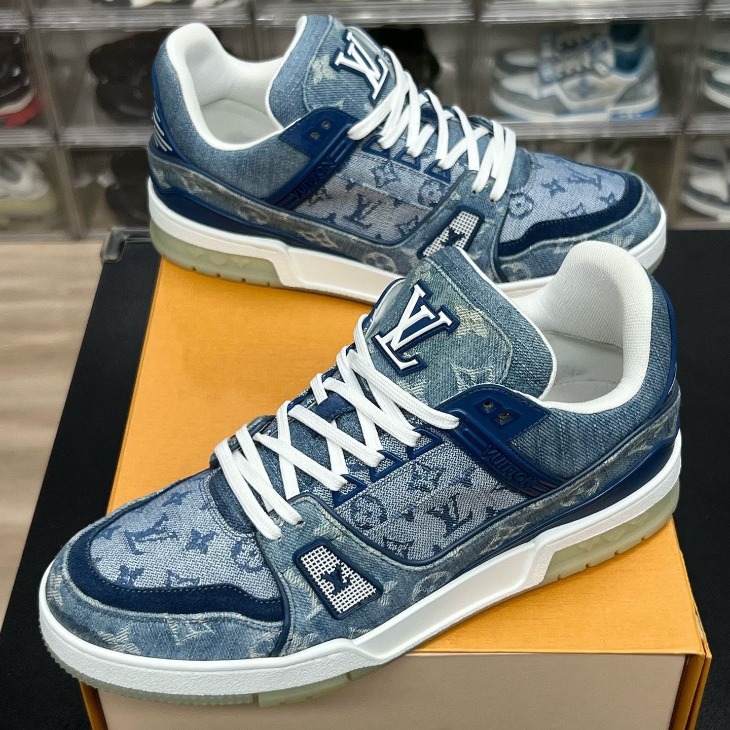 Louis Vuitton Louis Vuitton Blue Denim Designer Size US 30 / EU 46 - 1 Thumbnail