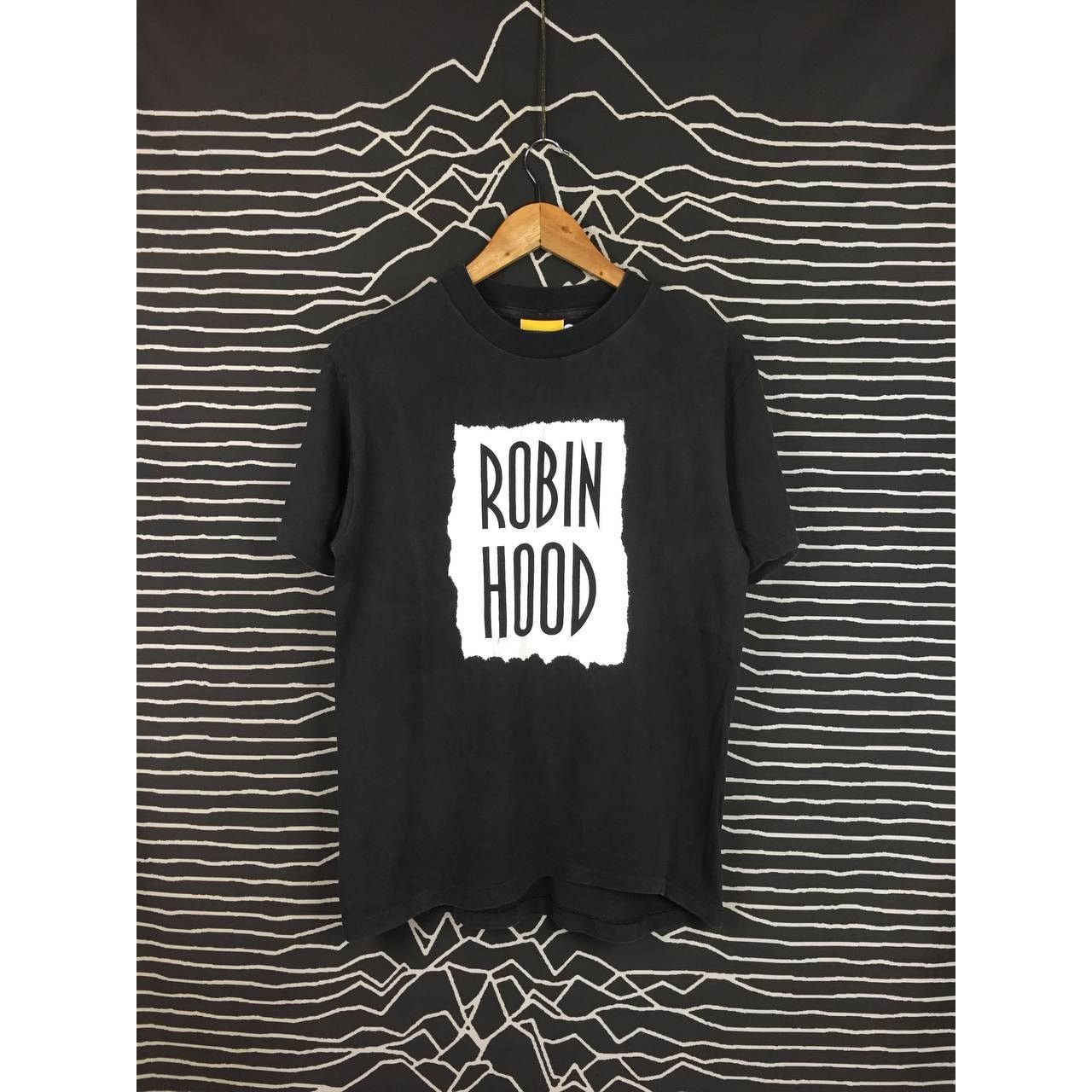Vintage Vtg 90s James Harvest Sportswear Robin Hood Single StitchTee Size US M / EU 48-50 / 2 - 2 Thumbnail