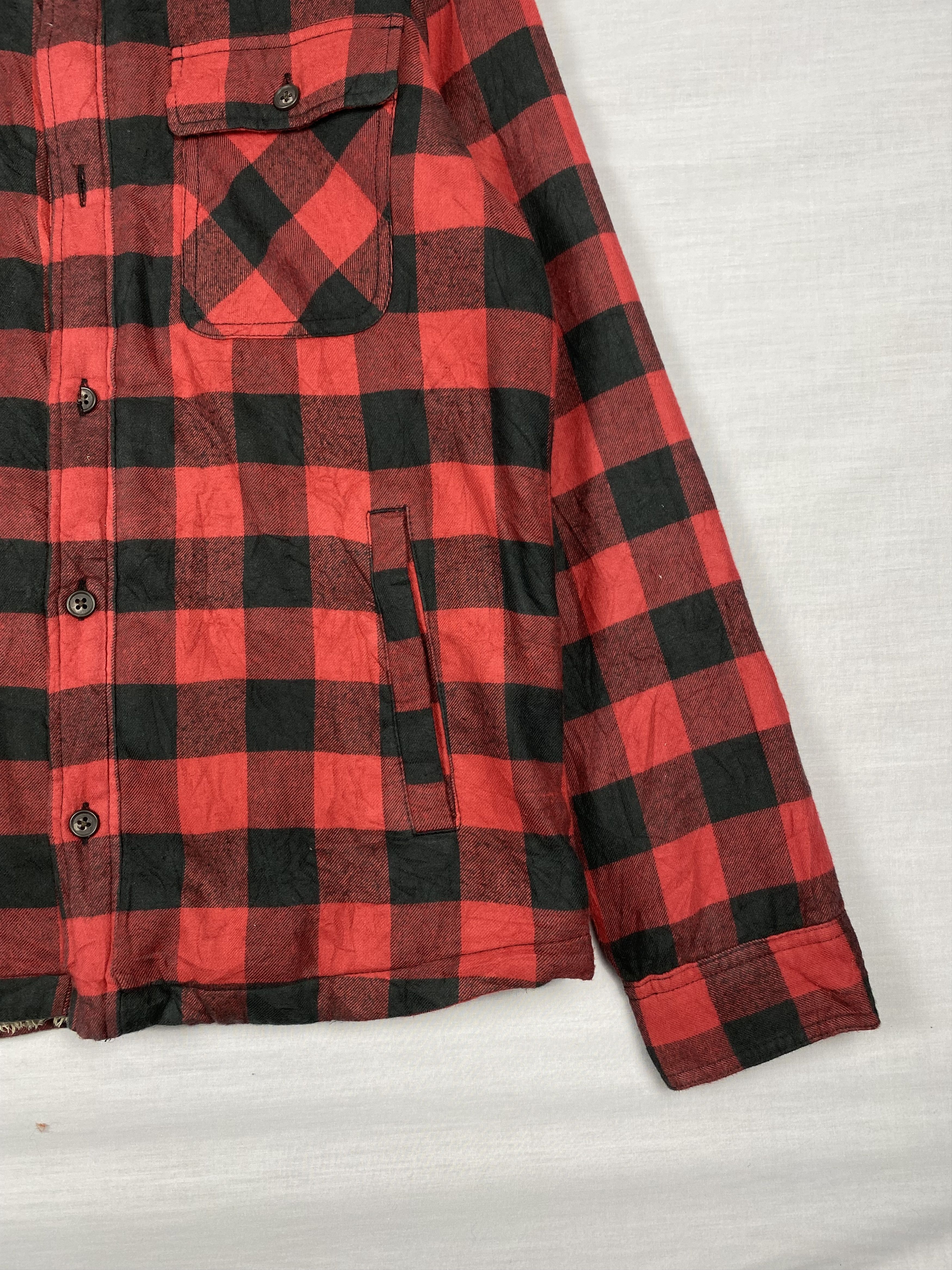 Uniqlo Vintage Uniqlo Flannel Sherpa Lining Button Up Jacket Size US XL / EU 56 / 4 - 6 Thumbnail