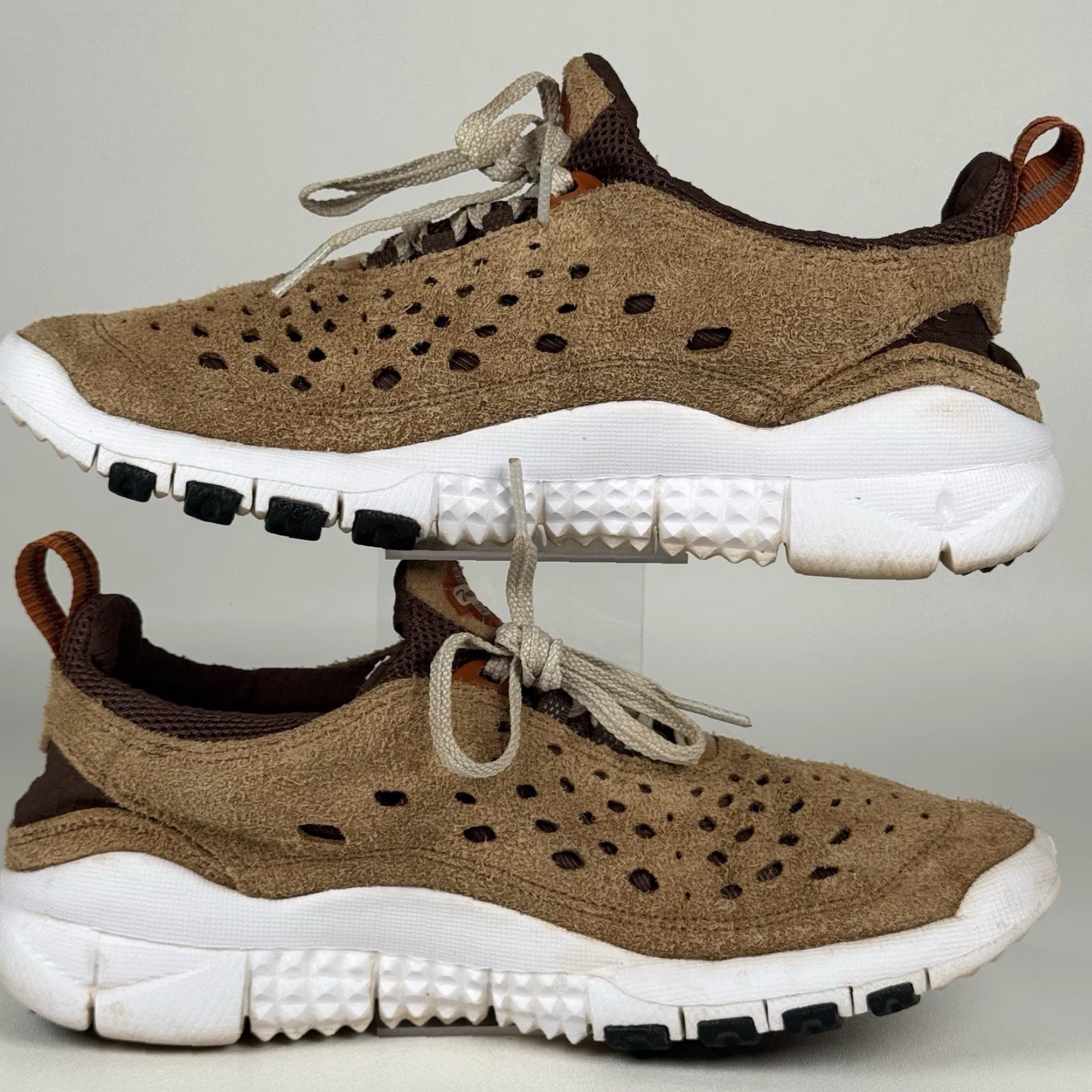 Nike Nike Free Run Trail Mens 8 Dark Driftwood Russet CW5814-200 Brown Sneaker Shoes Mens Medium Brown 2021 Nike Free Nike Free Run Trail Size US 7 / EU 40 - 4 Thumbnail
