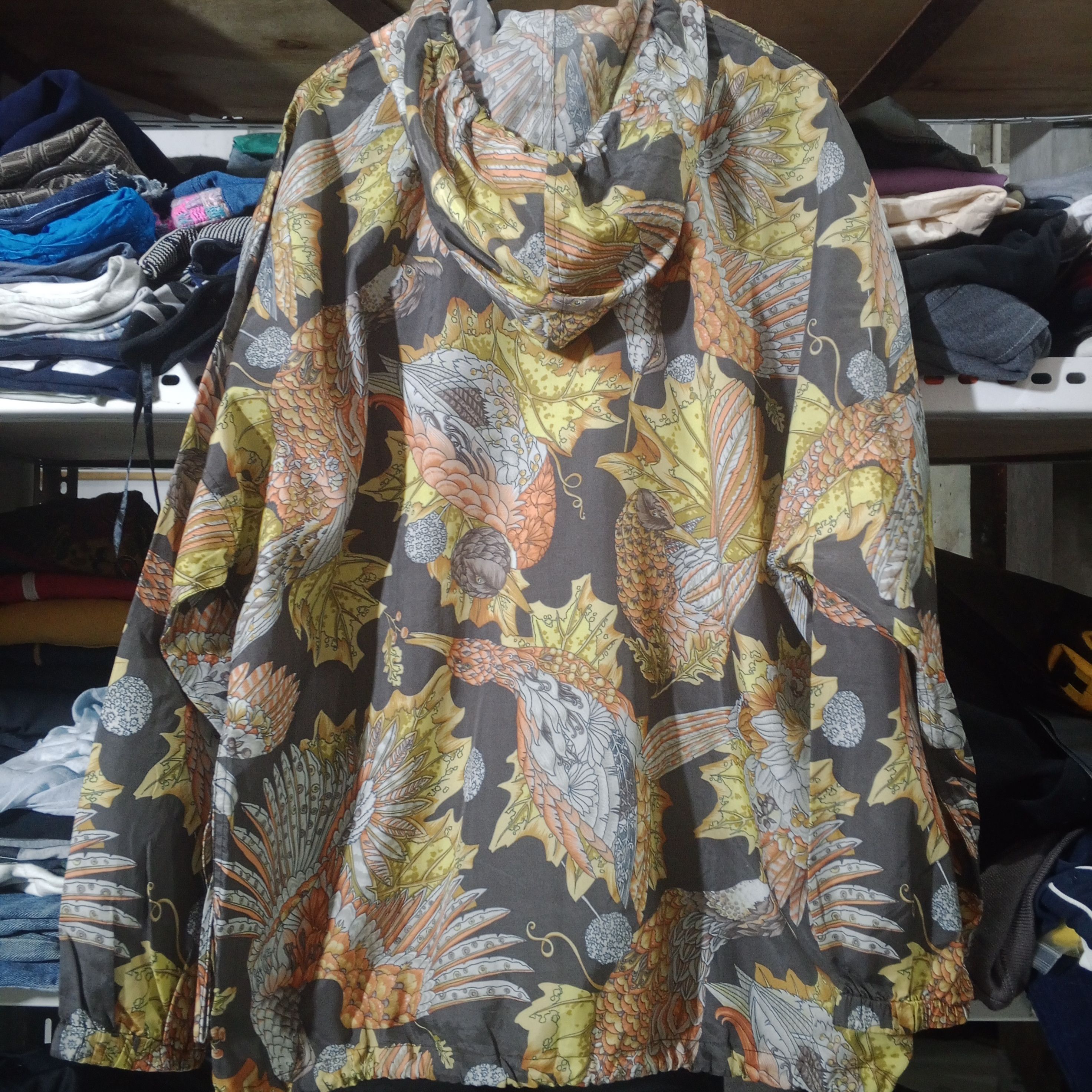 Salvatore Ferragamo Vintage Salvatore Ferragamo Light Jacket Phoenix Art Size US L / EU 52-54 / 3 - 5 Thumbnail