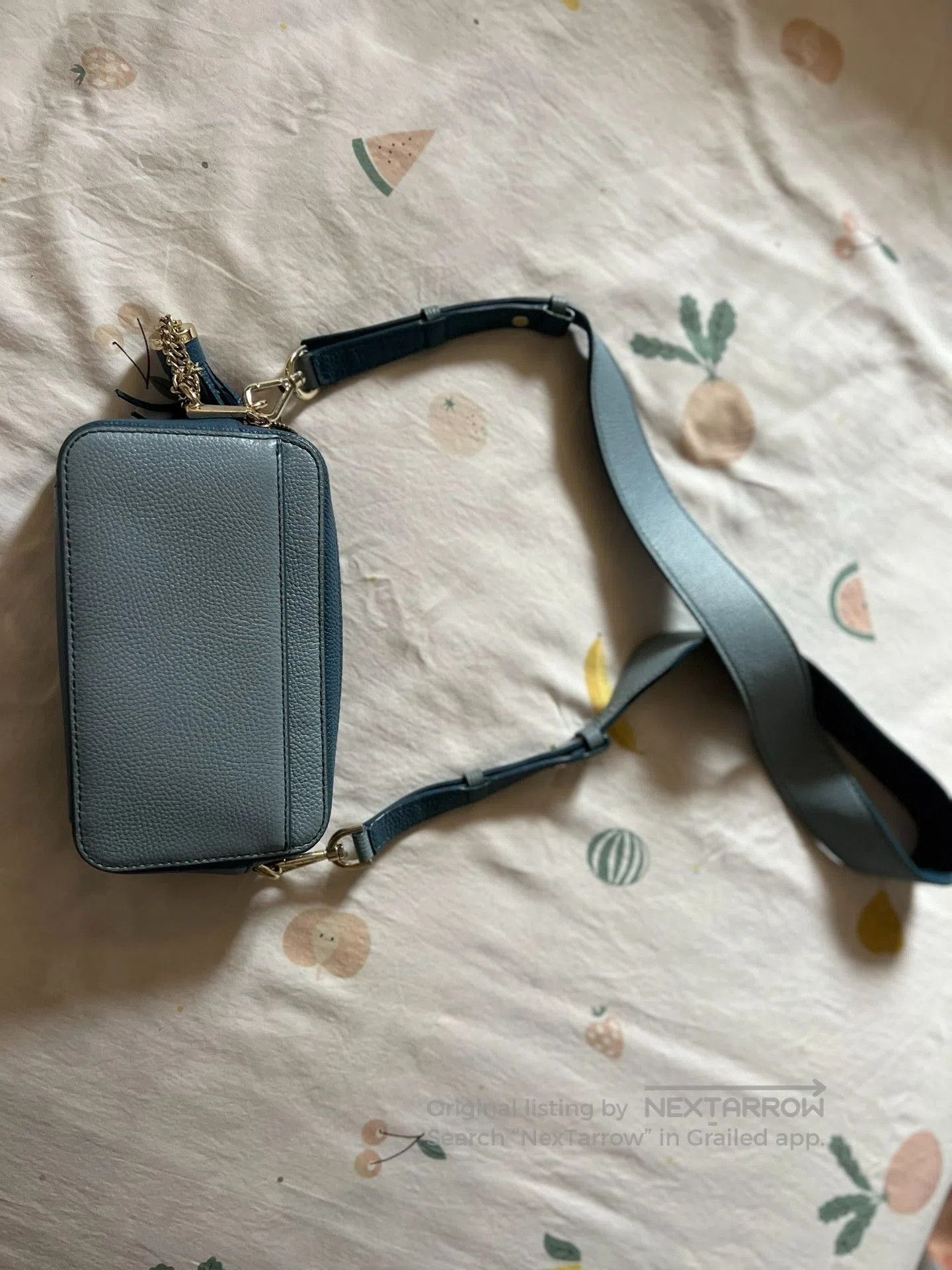 Michael Kors Michael Kors Small Crossbody Camera Bag. Size ONE SIZE - 2 Thumbnail