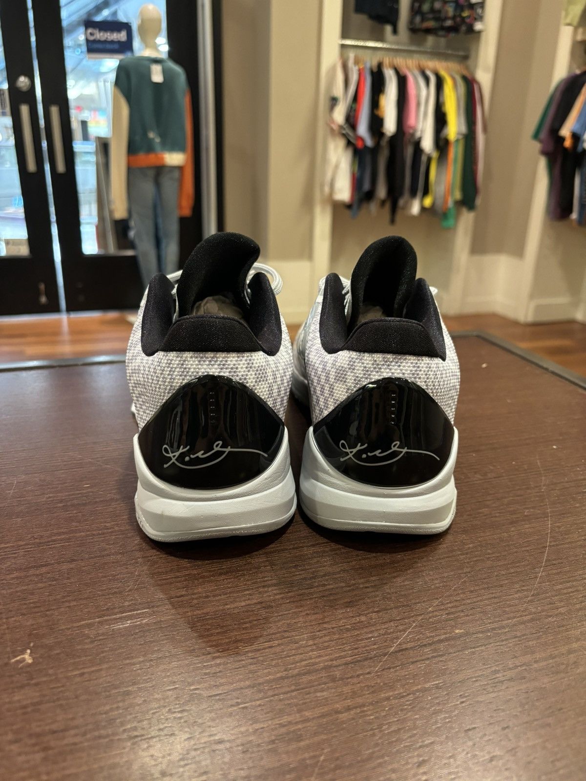 Nike Nike Kobe 5 Protro Zebra PE Size US 11.5 / EU 44-45 - 6 Thumbnail