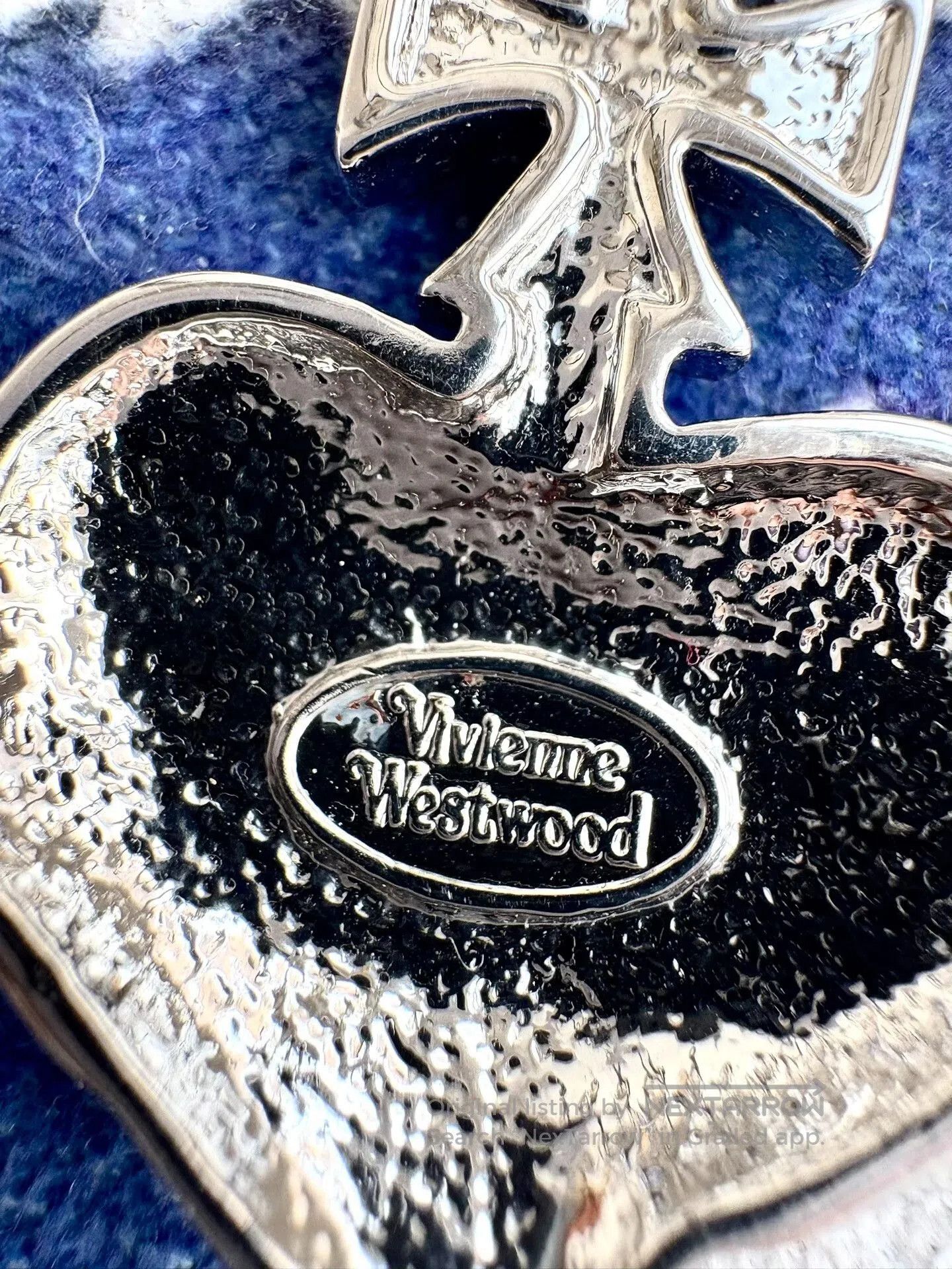 Vivienne Westwood Vivienne Westwood Enamel Saturn Heart Necklace. Size ONE SIZE - 7 Thumbnail