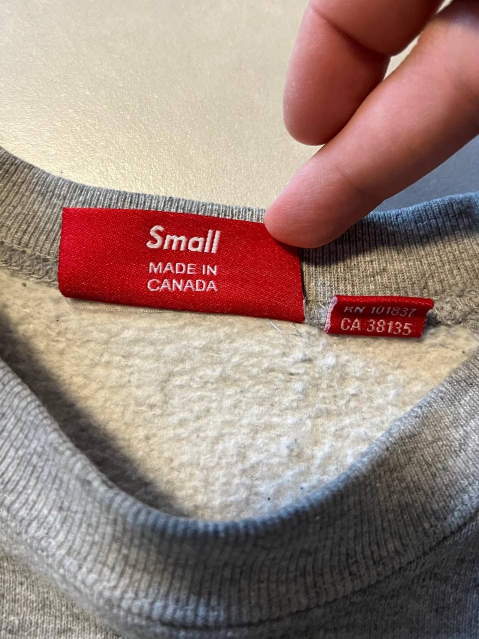 Supreme Supreme Sweatshirt Size US S / EU 44-46 / 1 - 4 Thumbnail
