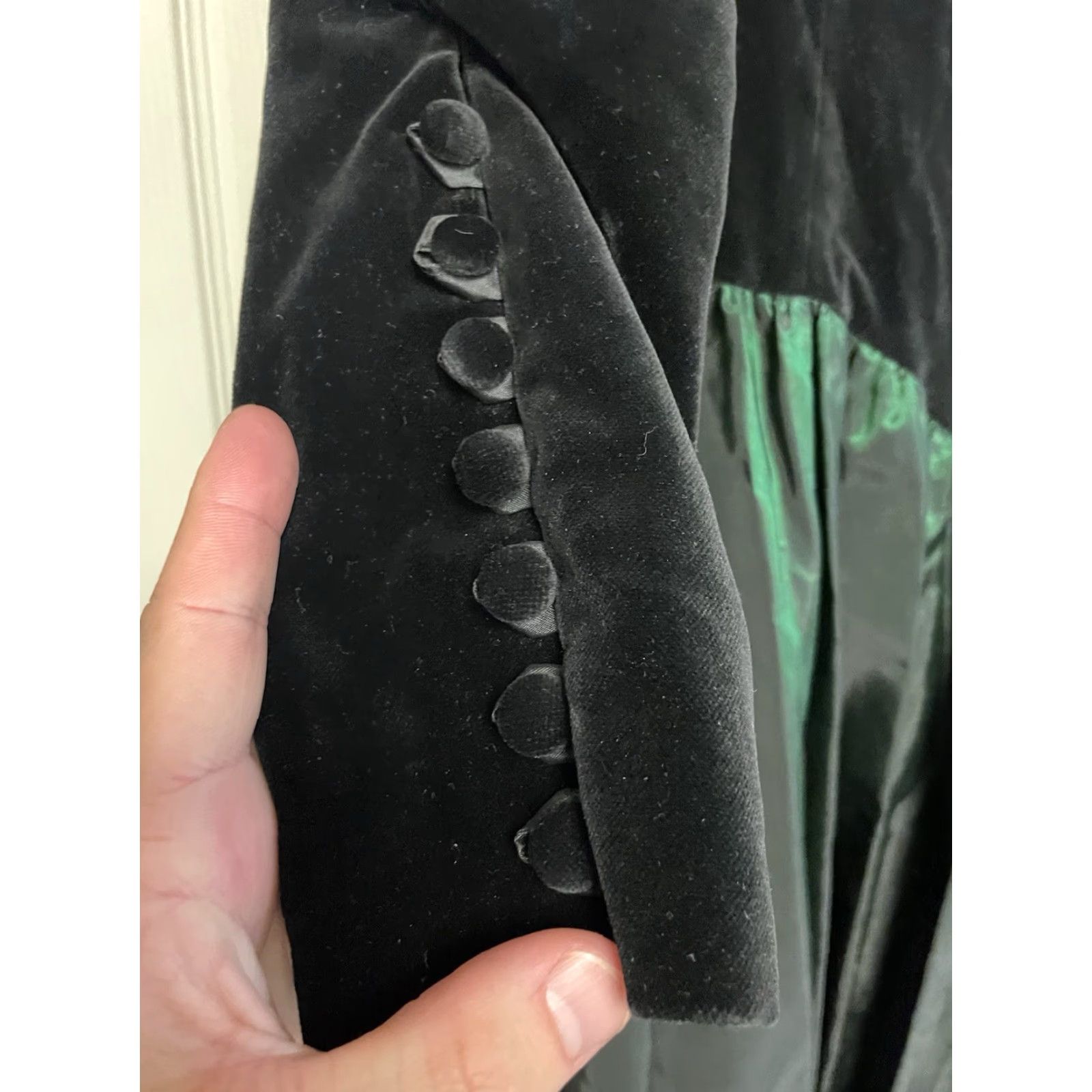 Laura Ashley VINTAGE Laura Ashley Ballgown Dress Green Taffeta Velvet Bodice Black 1980s UK 16 12 Eveningwear Womens Size XL / US 12-14 / IT 48-50 - 6 Thumbnail