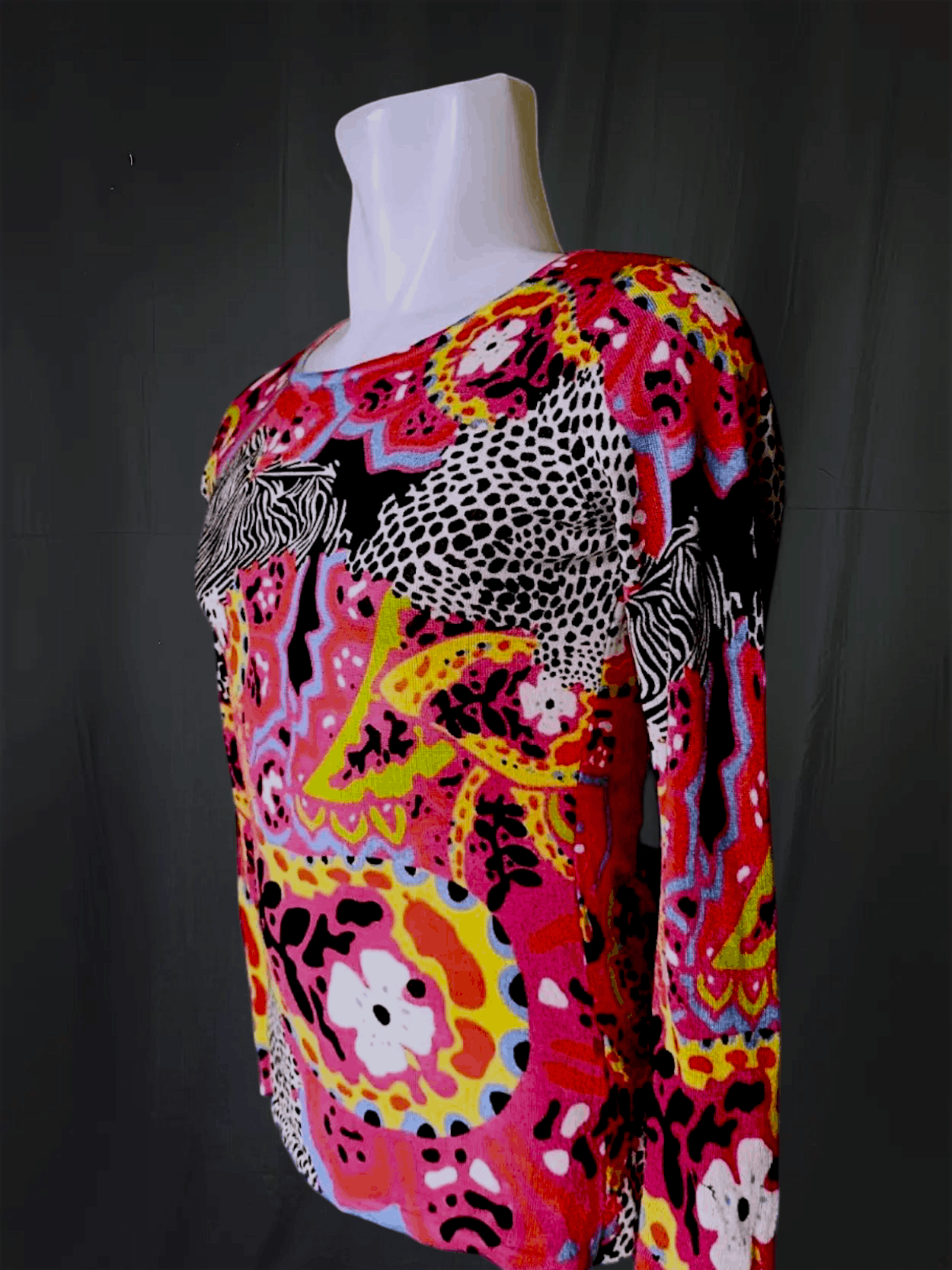 Japanese Brand UNKNOWN BRANDS Full print Long Sleeve T Shirt Y2K Style Size US M / EU 48-50 / 2 - 5 Thumbnail