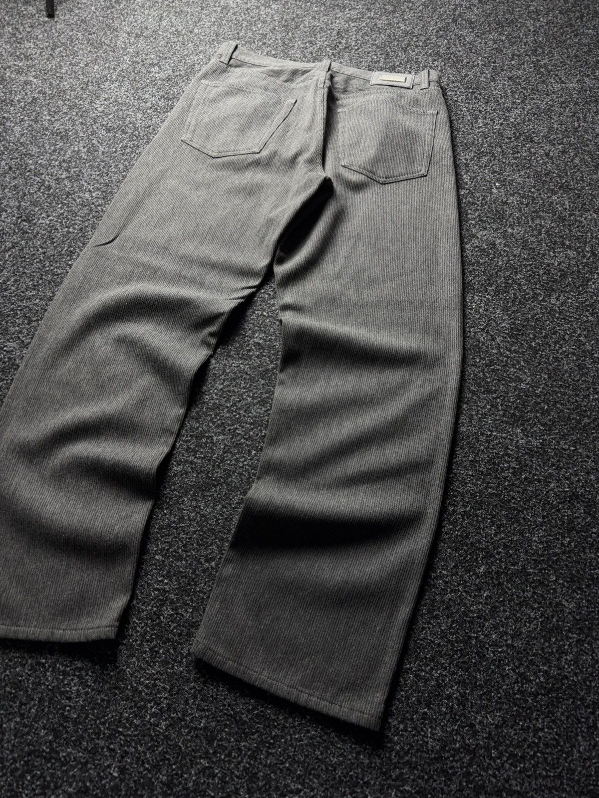 Hugo Boss Vintage 90s Hugo Boss Albama Select Line Corduroy pants Size US 34 / EU 50 - 12 Thumbnail