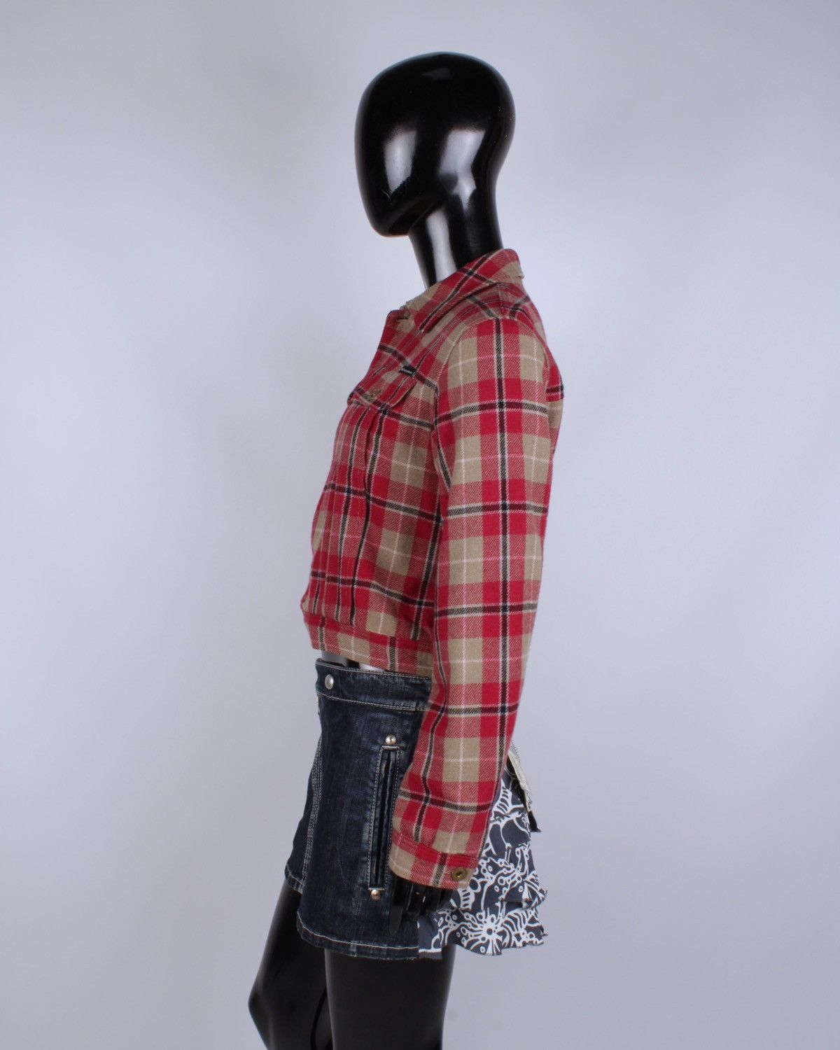 Designer × Dolce & Gabbana × Vintage DOLCE GABBANA Vintage Wool Plaid Check Cropped Button Jacket Size S / US 4 / IT 40 - 3 Thumbnail