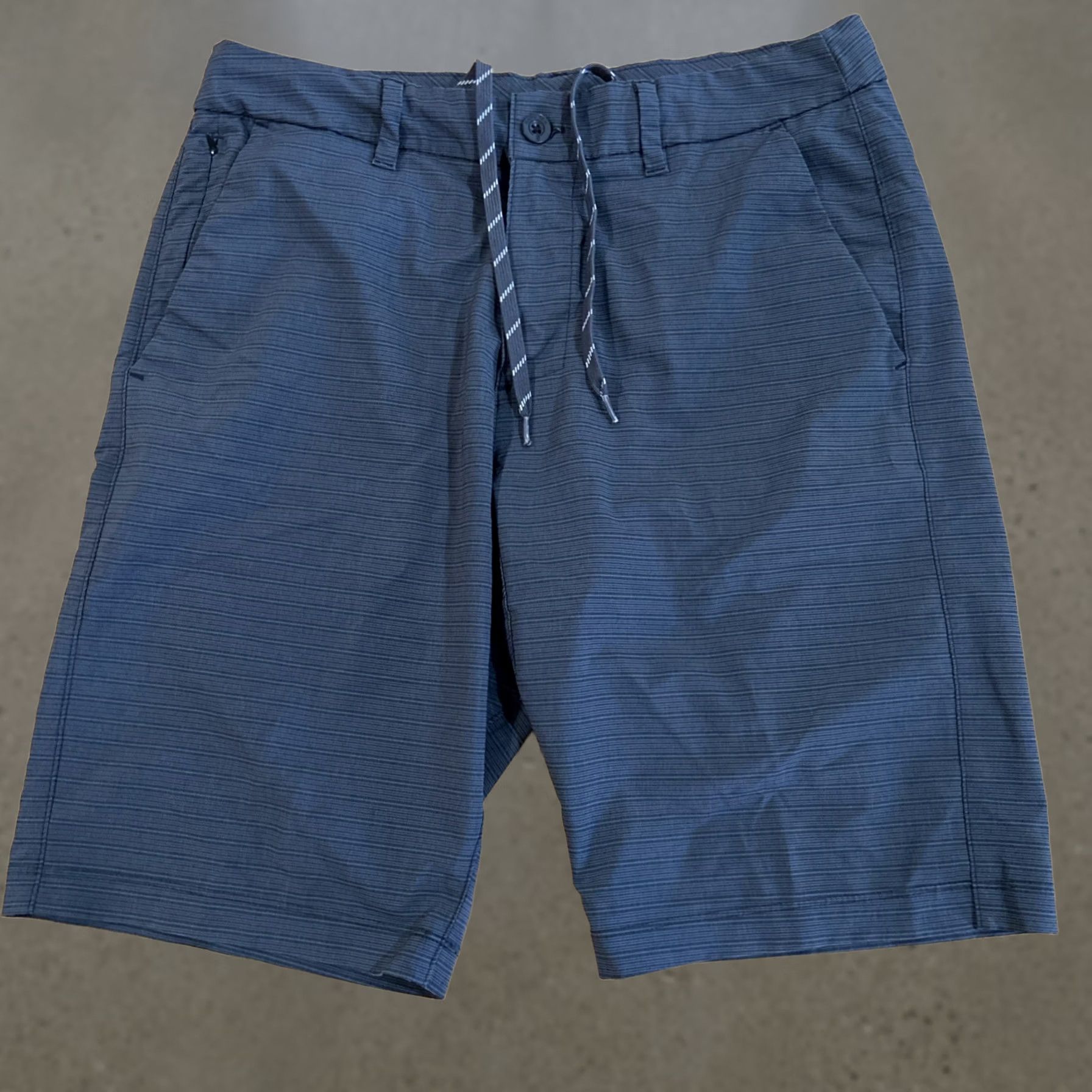 Hang Ten Hang Ten Shorts Men's Size 32 Gray Board Shorts Drawstring Polyester Blend Size US 32 / EU 48 - 1 Thumbnail