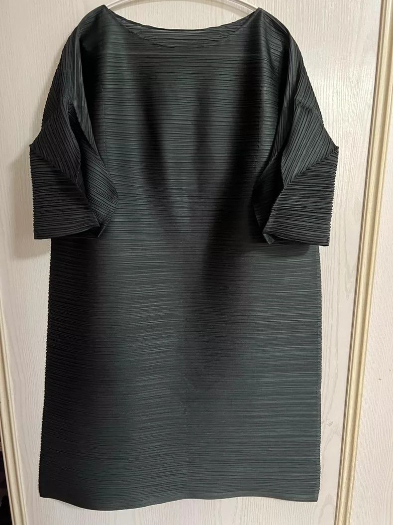 Issey Miyake Issey Miyake size:3 Dark green irregular-shaped sleeve hor Size S / US 4 / IT 40 - 2 Thumbnail