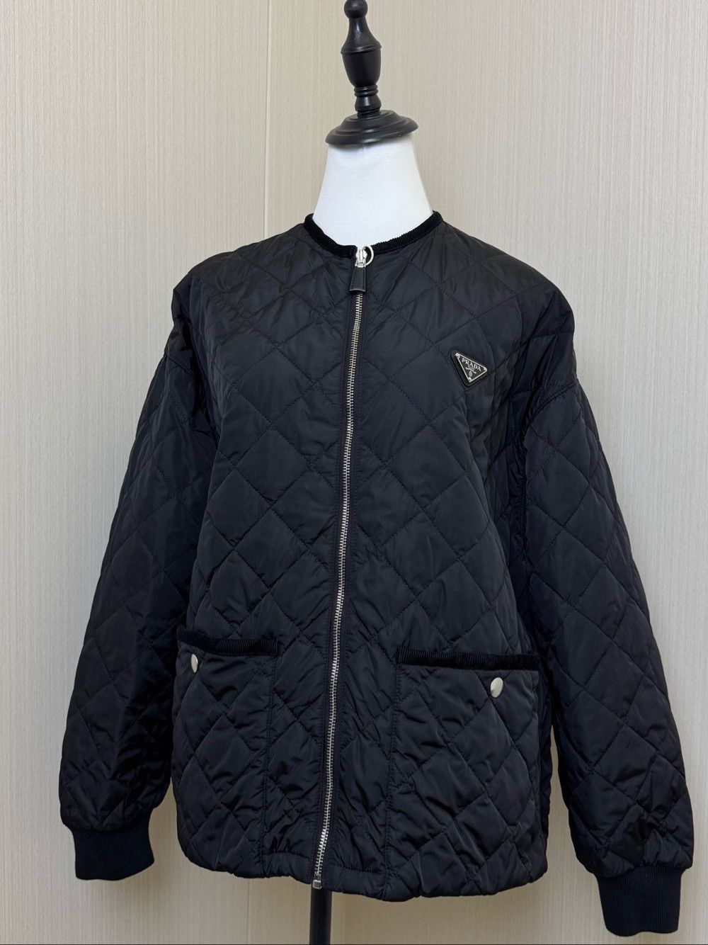 Prada Prada Quilted Logo Jacket Size 36 Size XS / US 0-2 / IT 36-38 - 1 Thumbnail