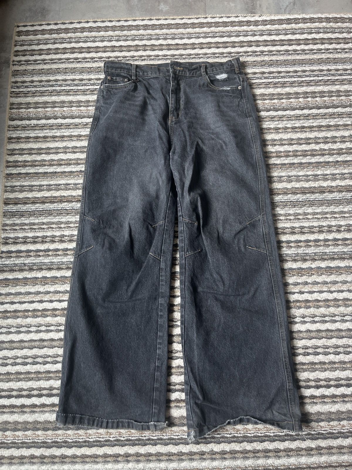 Designer Ditch “Noir” Basic Fit Denim SIZE 34x32 Size US 33 - 7 Thumbnail