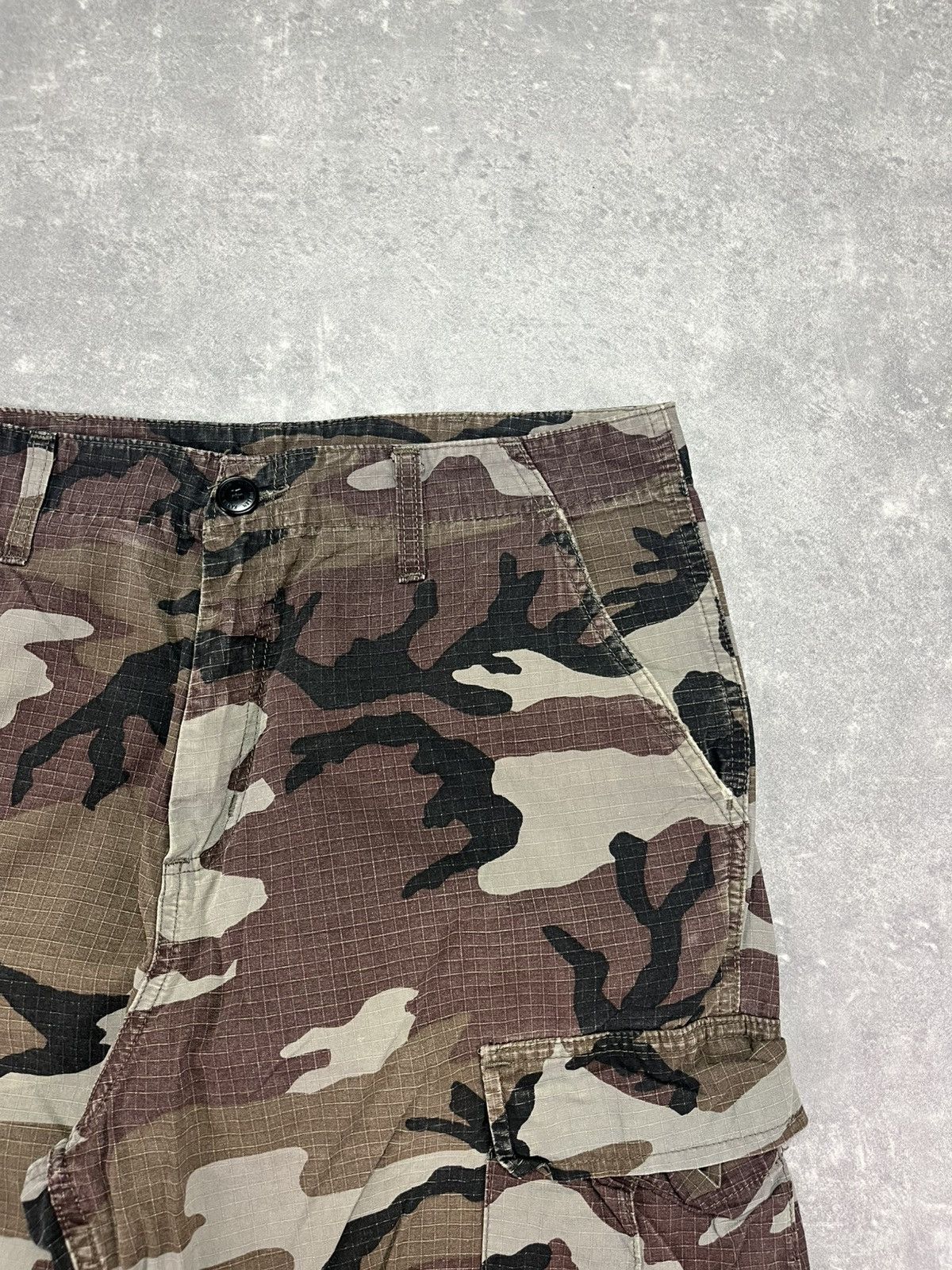 Carhartt Carhartt Camo Cargo Pants 31 32 Wide Leg Baggy Size US 32 / EU 48 - 5 Thumbnail