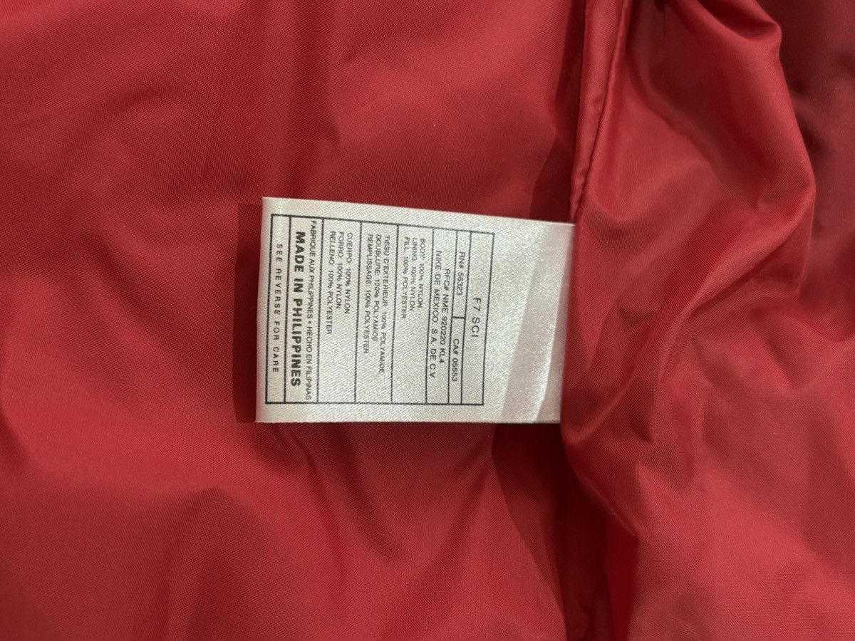 Nike Nike Puffer Jacket Full Zip Size US L / EU 52-54 / 3 - 6 Thumbnail