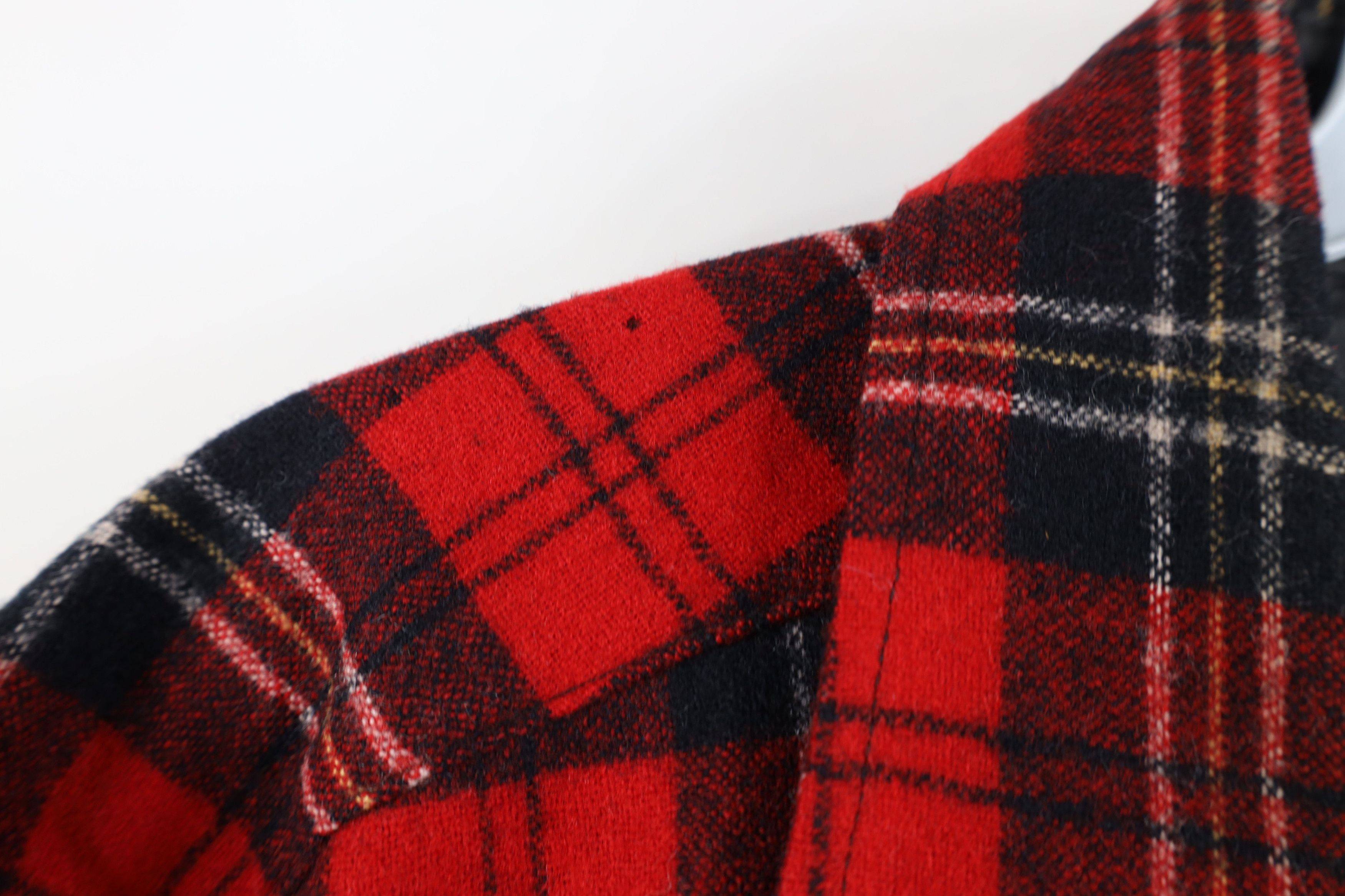 Pendleton Vintage 70s Pendleton Virgin Board Button Shirt Plaid USA Size US L / EU 52-54 / 3 - 4 Thumbnail