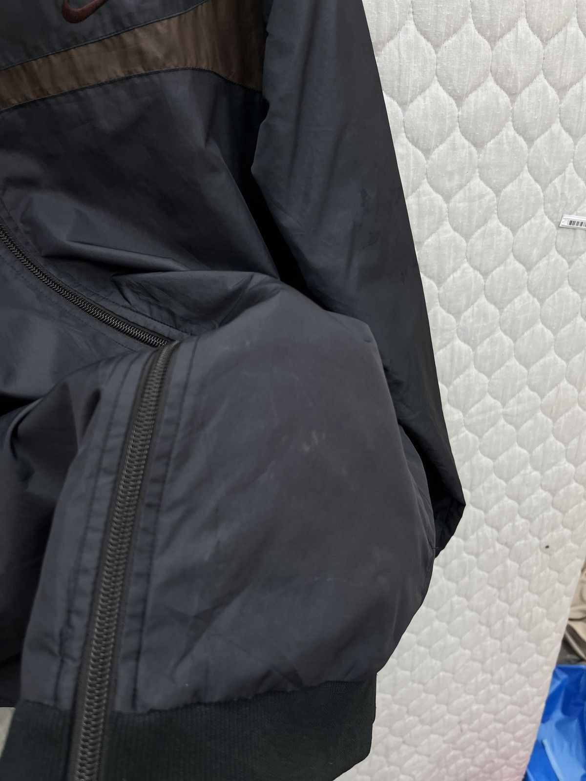 Nike 🔥🔥🔥STEALS NIKE WINDBREAKER Size US L / EU 52-54 / 3 - 15 Thumbnail