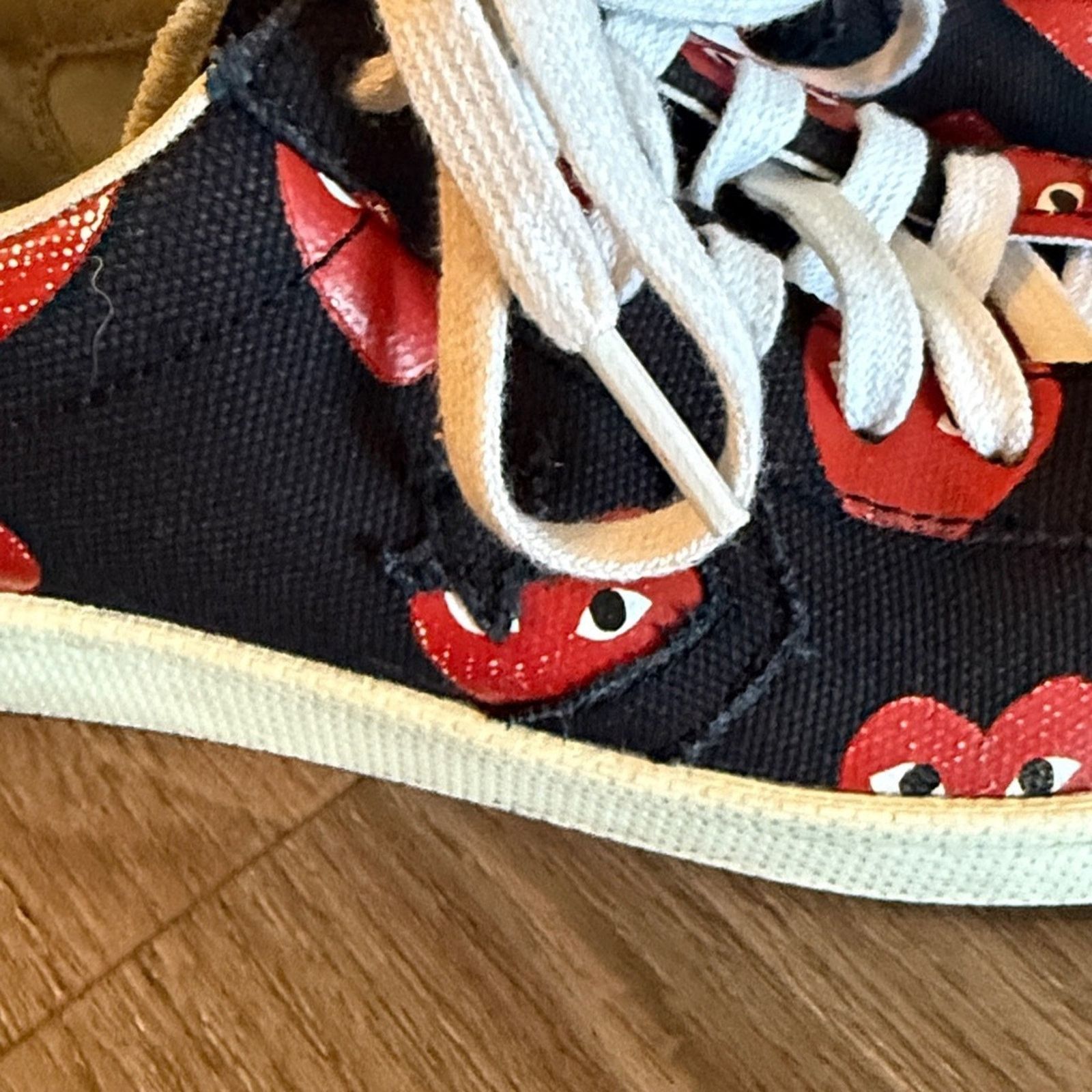 Comme des Garcons Comme des garçons play black heart print low top converse Size US 7.5 / IT 37.5 - 2 Thumbnail