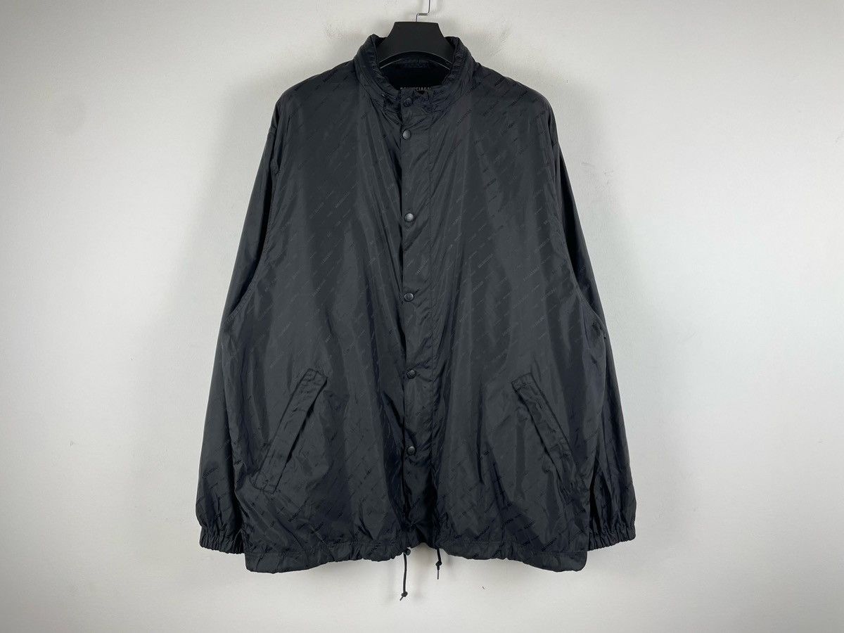 Balenciaga Balenciaga Monogram Prints Logo Hooded Jacket Size US S / EU 44-46 / 1 - 7 Thumbnail