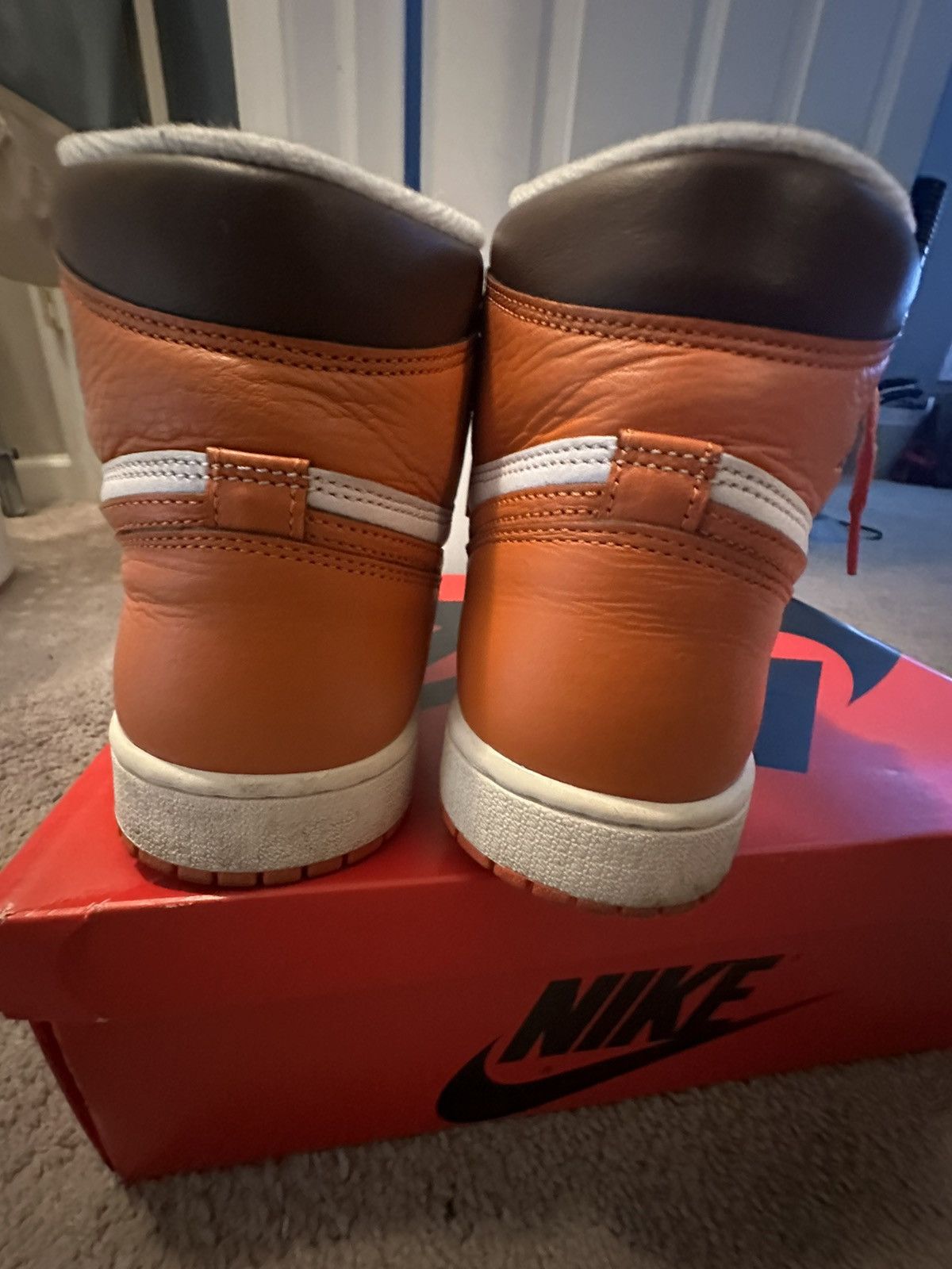 Jordan Brand Star fish Jordan 1 Size US 9 / EU 42 - 6 Thumbnail