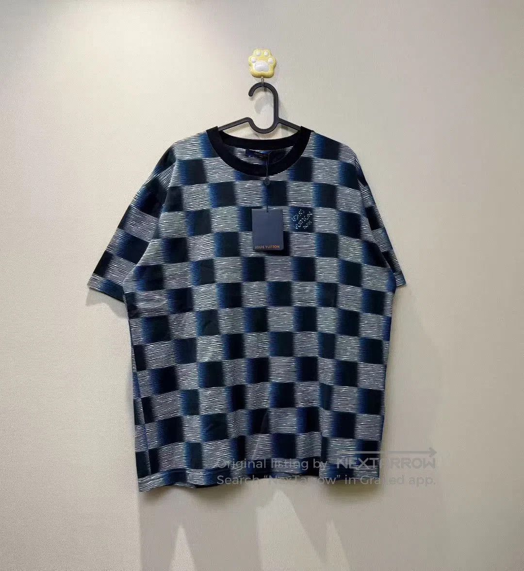 Louis Vuitton Louis Vuitton Checkered Logo Short Sleeve. Size US XL / EU 56 / 4 - 1 Thumbnail