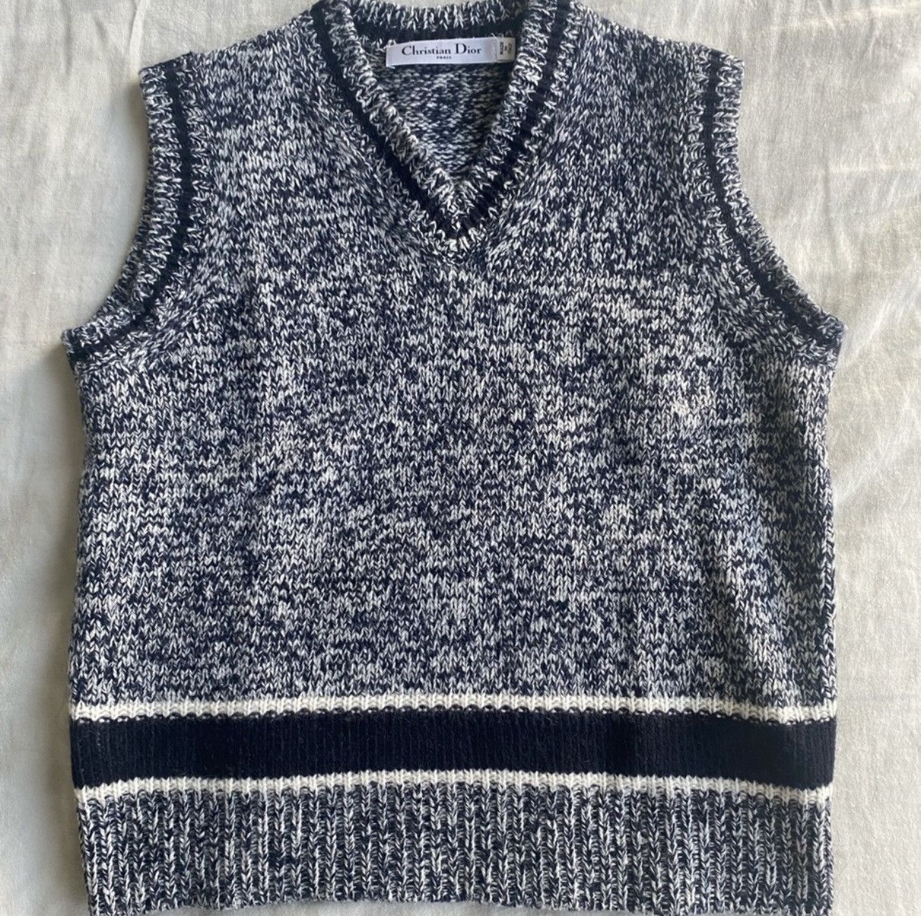 Dior Dior Sleeveless Sweater Size S / US 4 / IT 40 - 1 Thumbnail