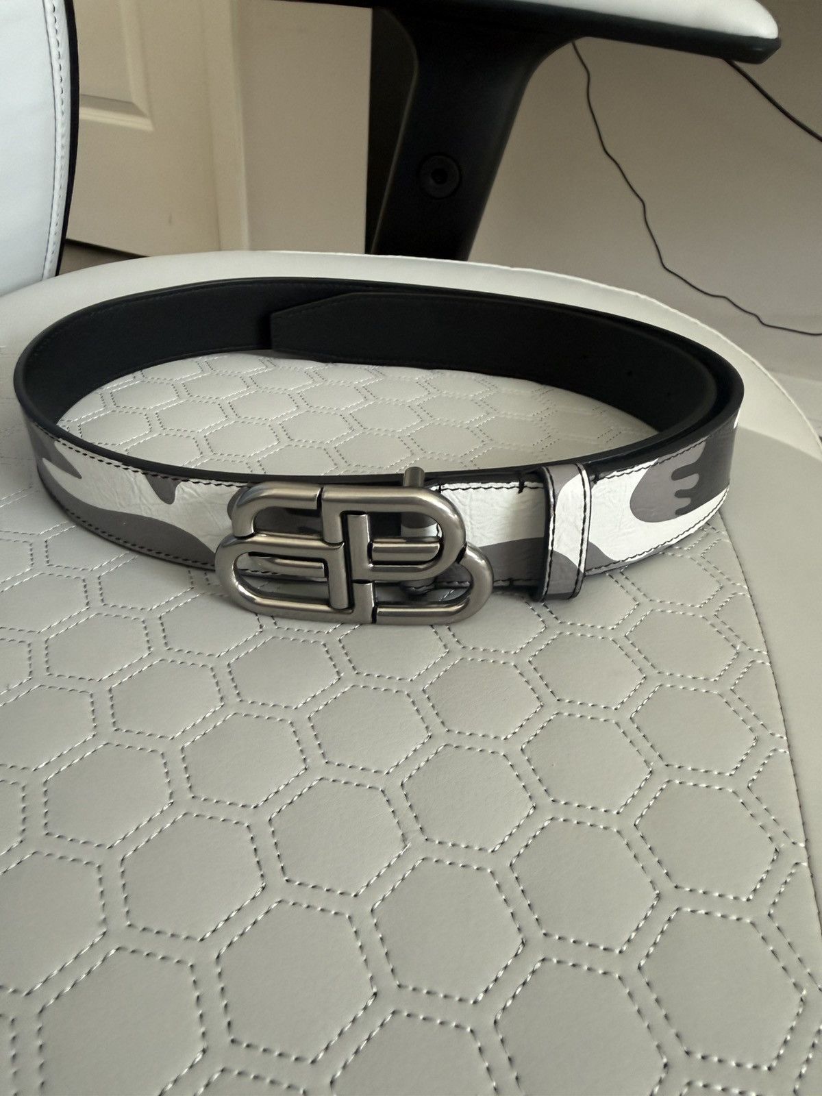 Balenciaga Balenciaga white camo belt Size ONE SIZE - 2 Thumbnail