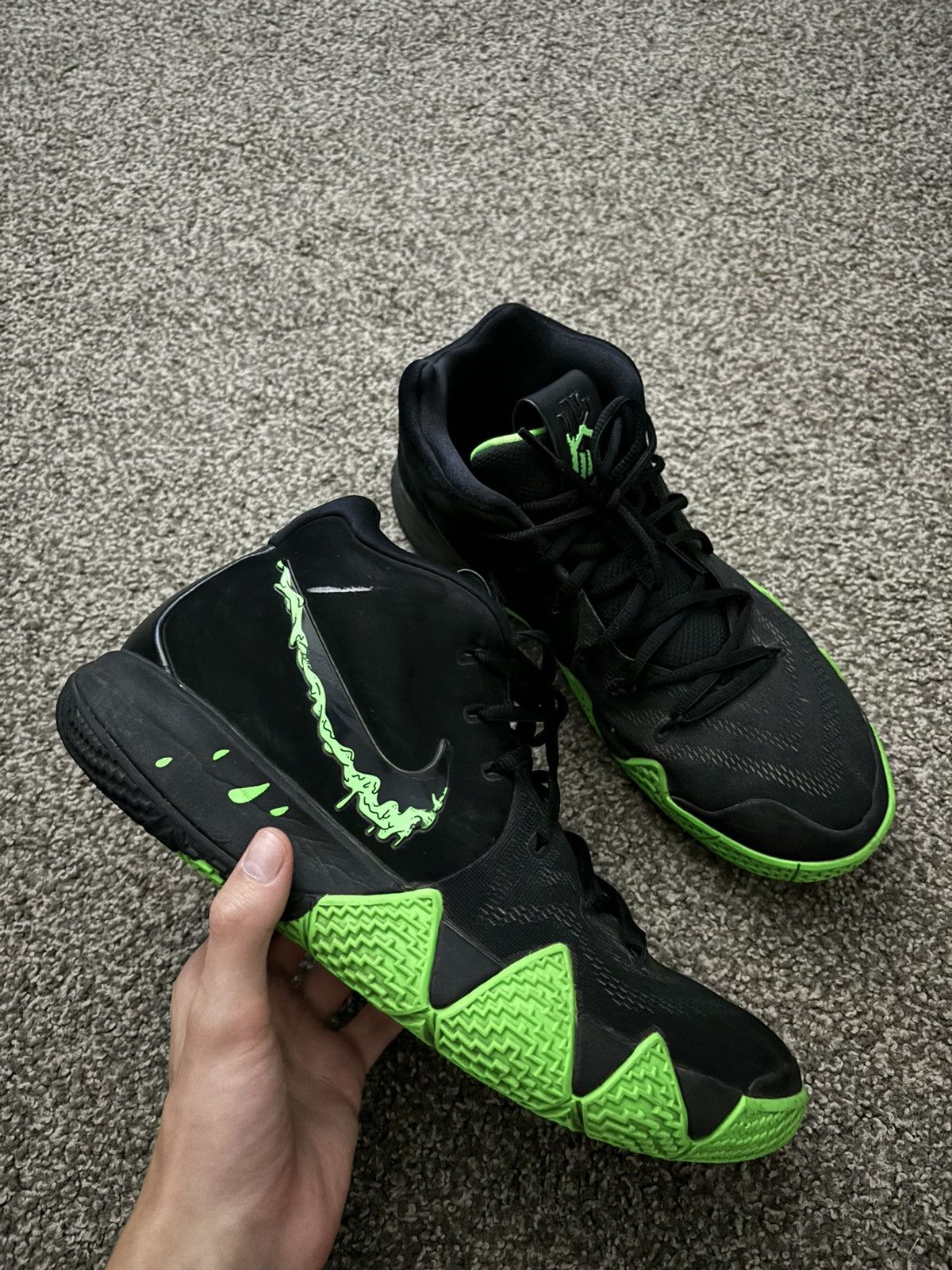 Nike men's kyrie 4 deals