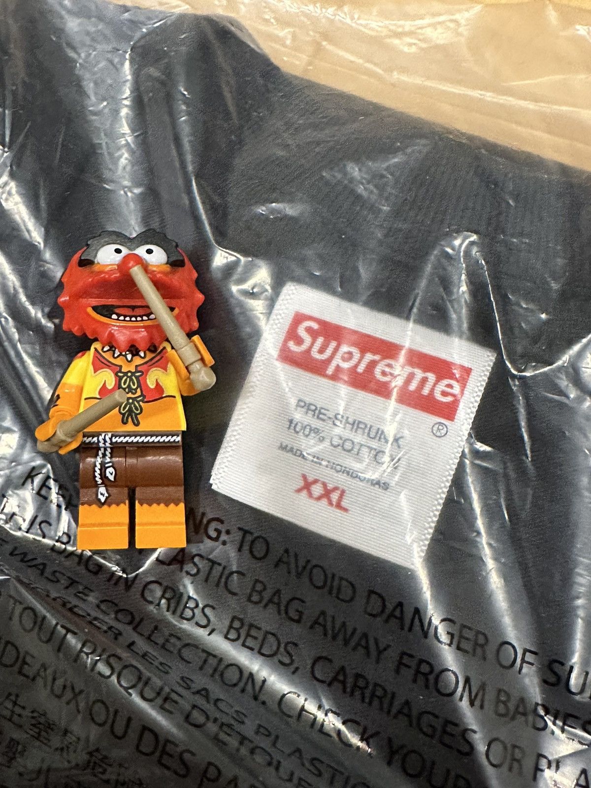 Other Fuck Money Tee Supreme Black XXL Size US XXL / EU 58 / 5 - 5 Thumbnail