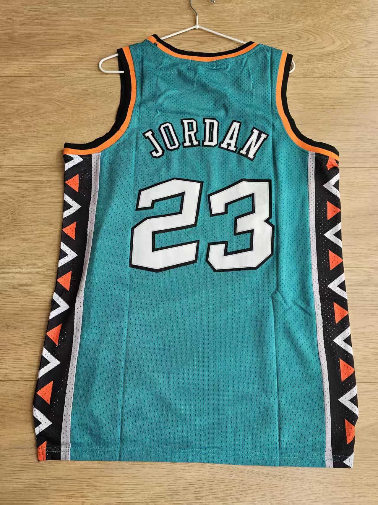 NBA 1996 NBA All Star Michael Jordan Jersey Size US M / EU 48-50 / 2 - 2 Thumbnail