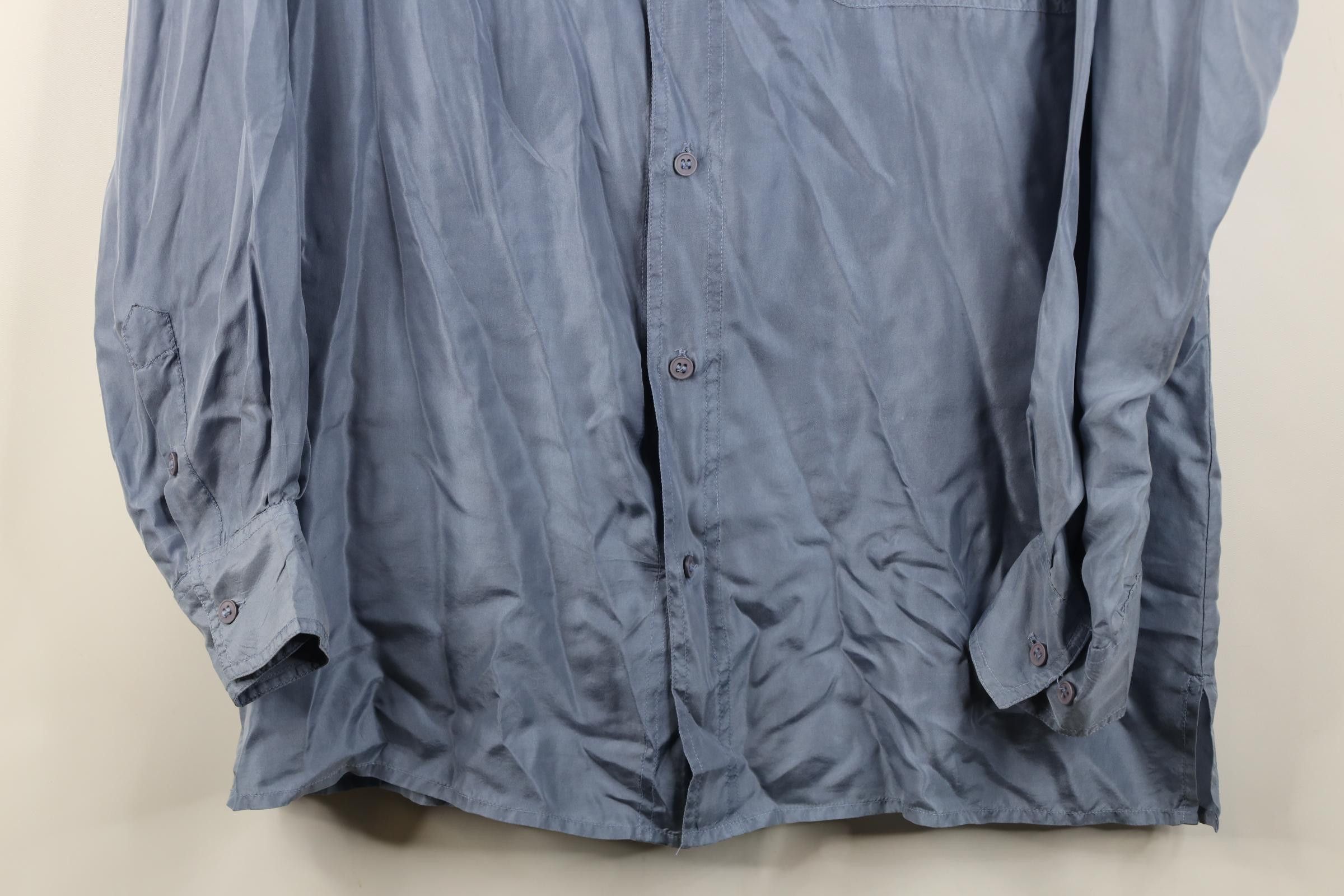 Vintage Vintage 90s Streetwear Baggy Silk Collared Button Shirt Blue Size US M / EU 48-50 / 2 - 3 Thumbnail