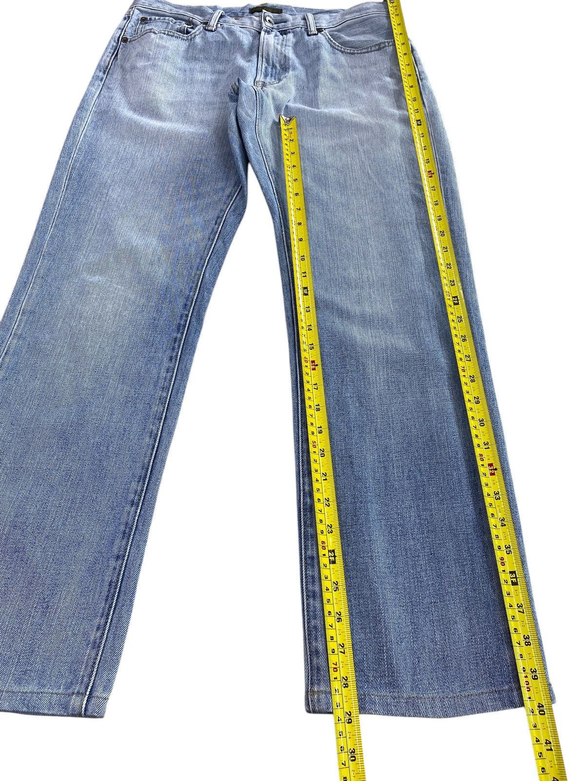 Uniqlo Uniqlo Light Wash Style Wide Leg Denim Jeans Size US 34 / EU 50 - 5 Thumbnail