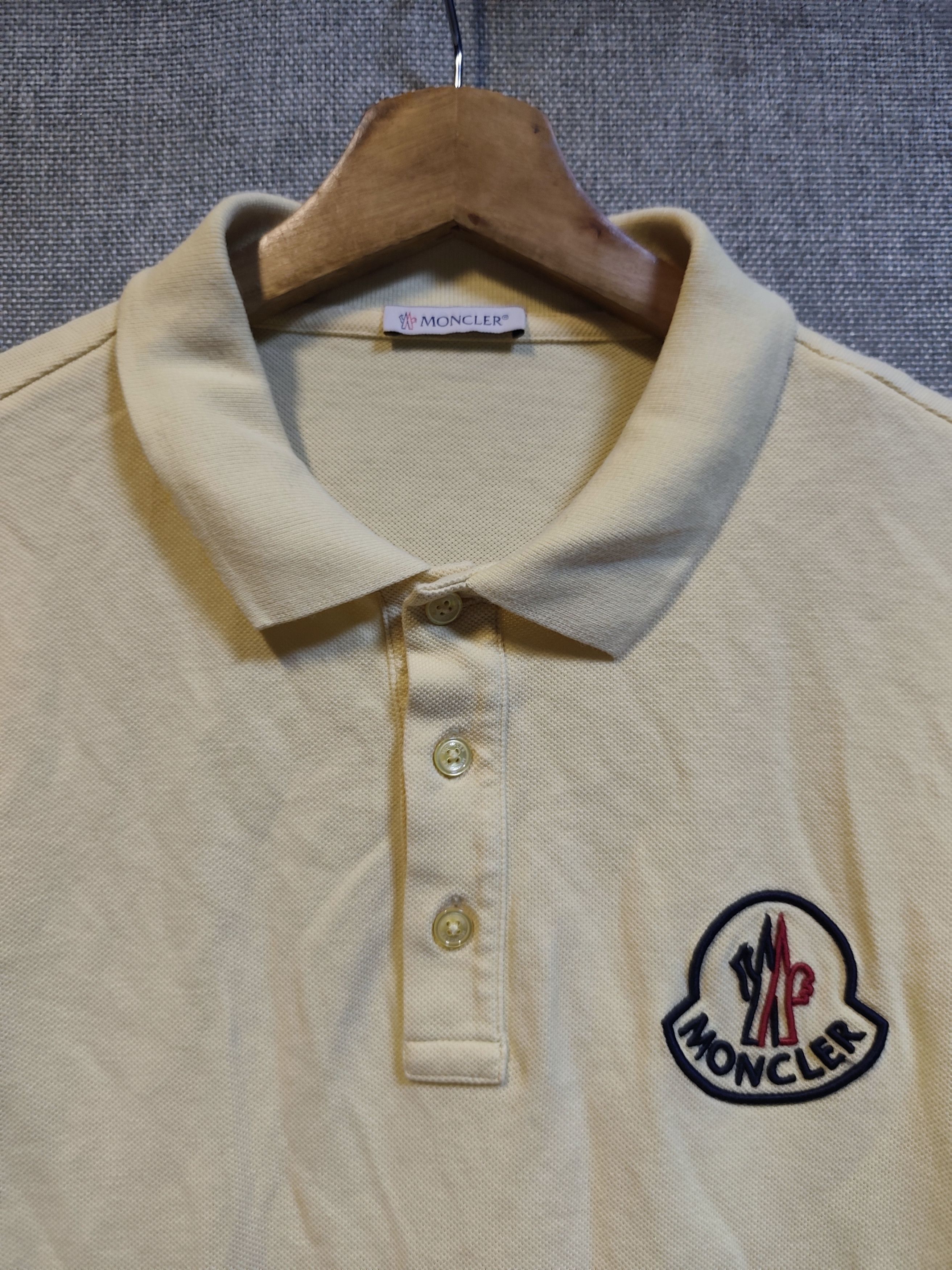 Moncler Moncler Polo Shirt Size US M / EU 48-50 / 2 - 4 Thumbnail
