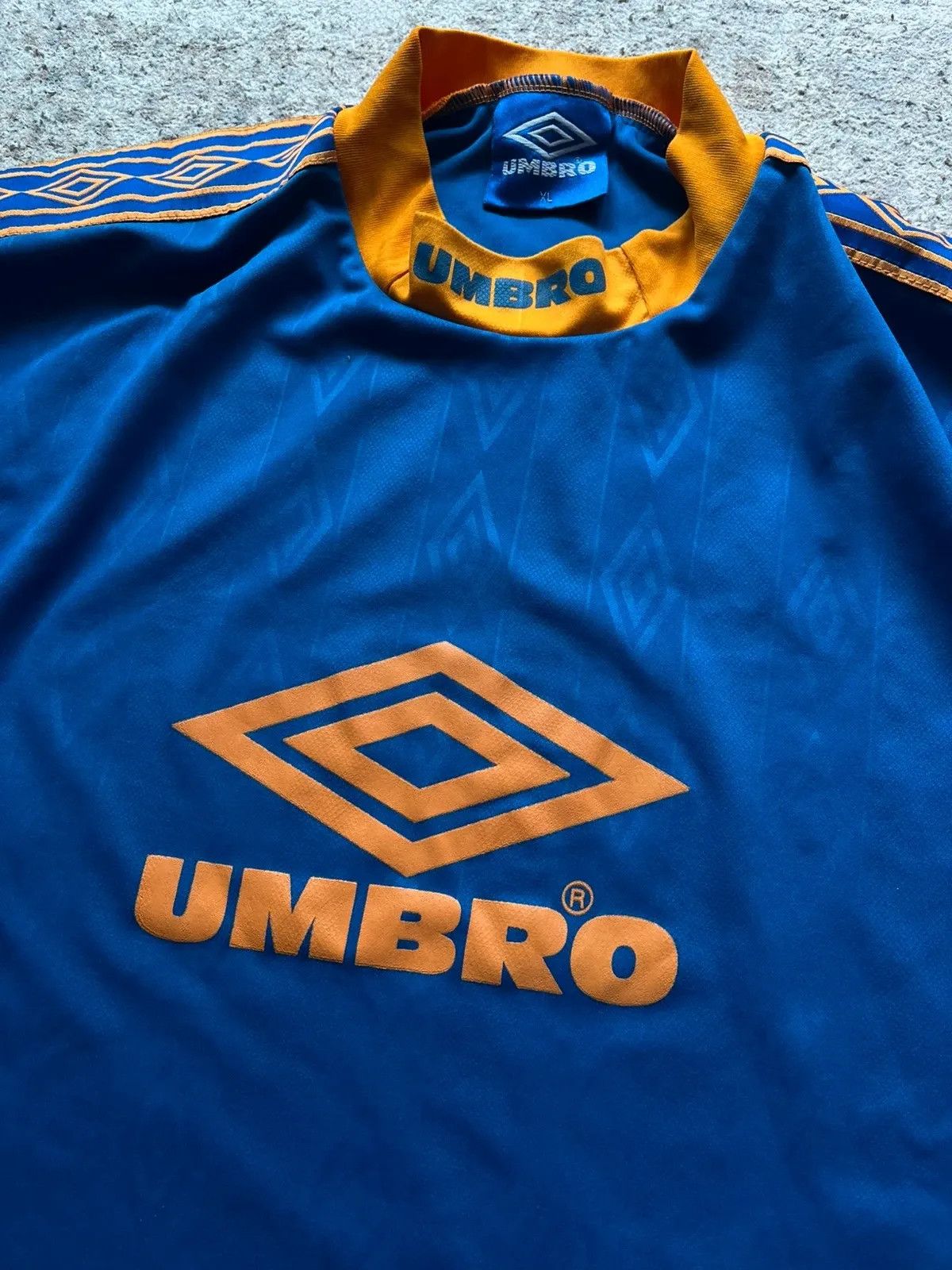 Umbro OG Umbro T-Shirt Big Logo 90s Vintage Sz XL Football Soccer Size US XL / EU 56 / 4 - 6 Thumbnail