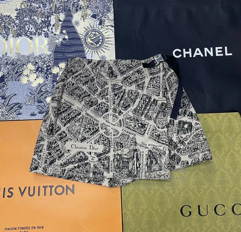 Dior Dior Paris map printed high-waisted skirt pants Size 26" / US 2 / IT 38 - 1 Thumbnail
